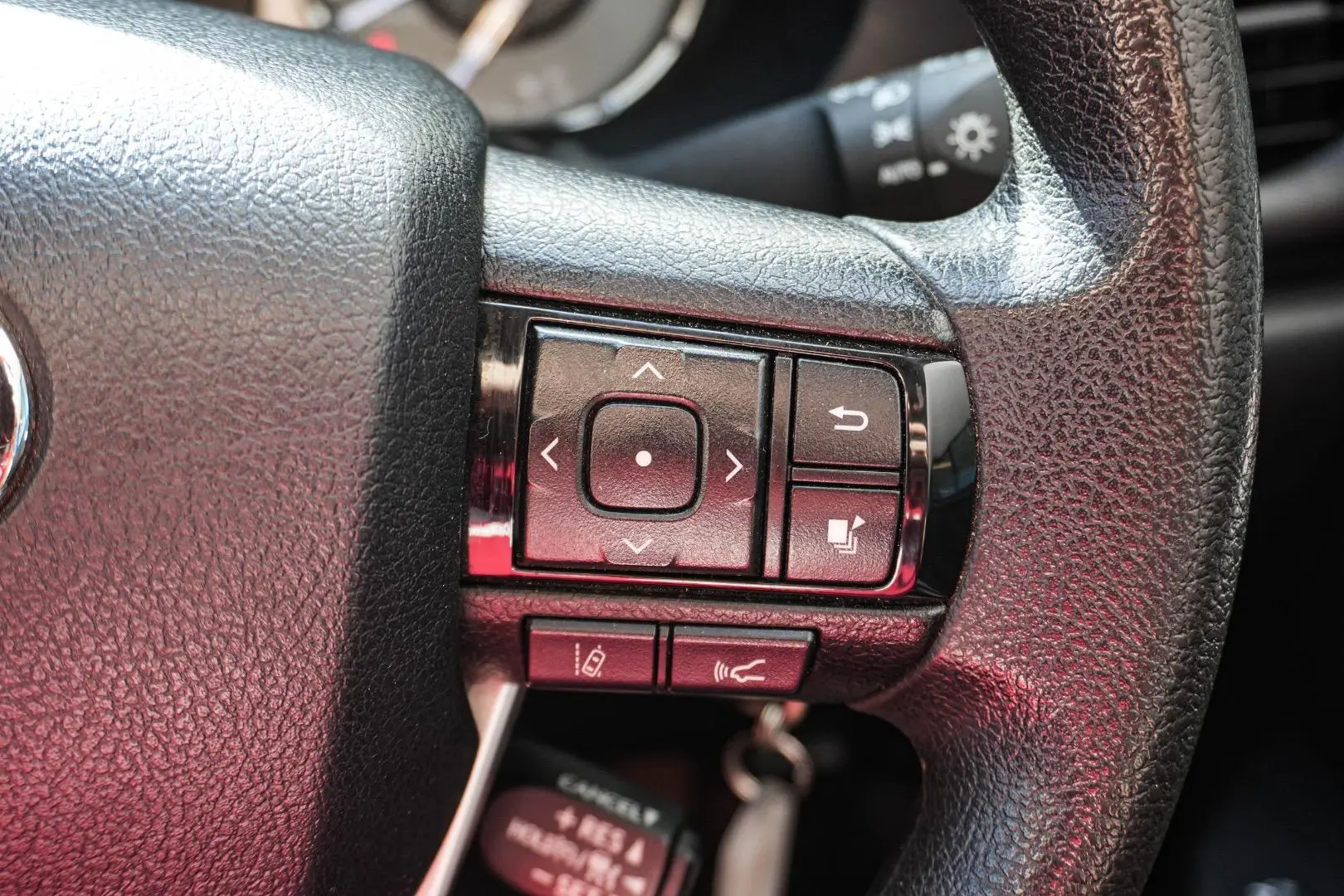 2023 Toyota Hilux Gallery Image 20