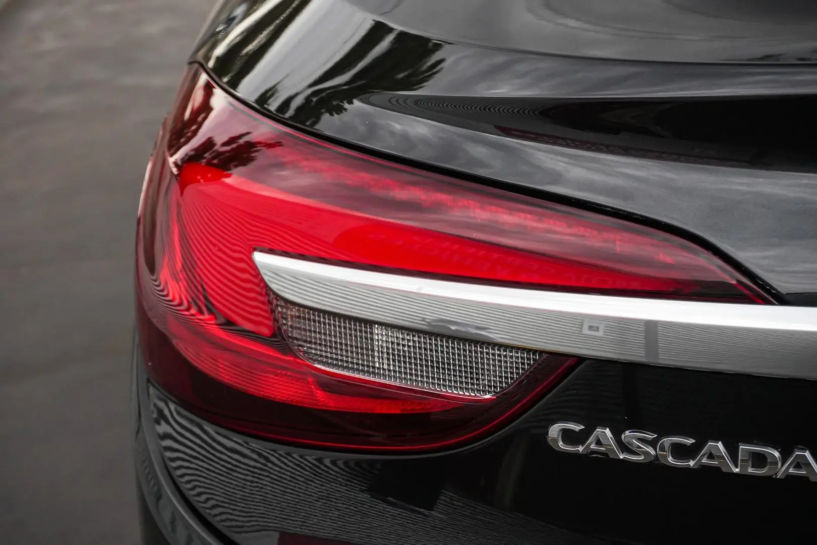 2015 Holden Cascada Gallery Image 16