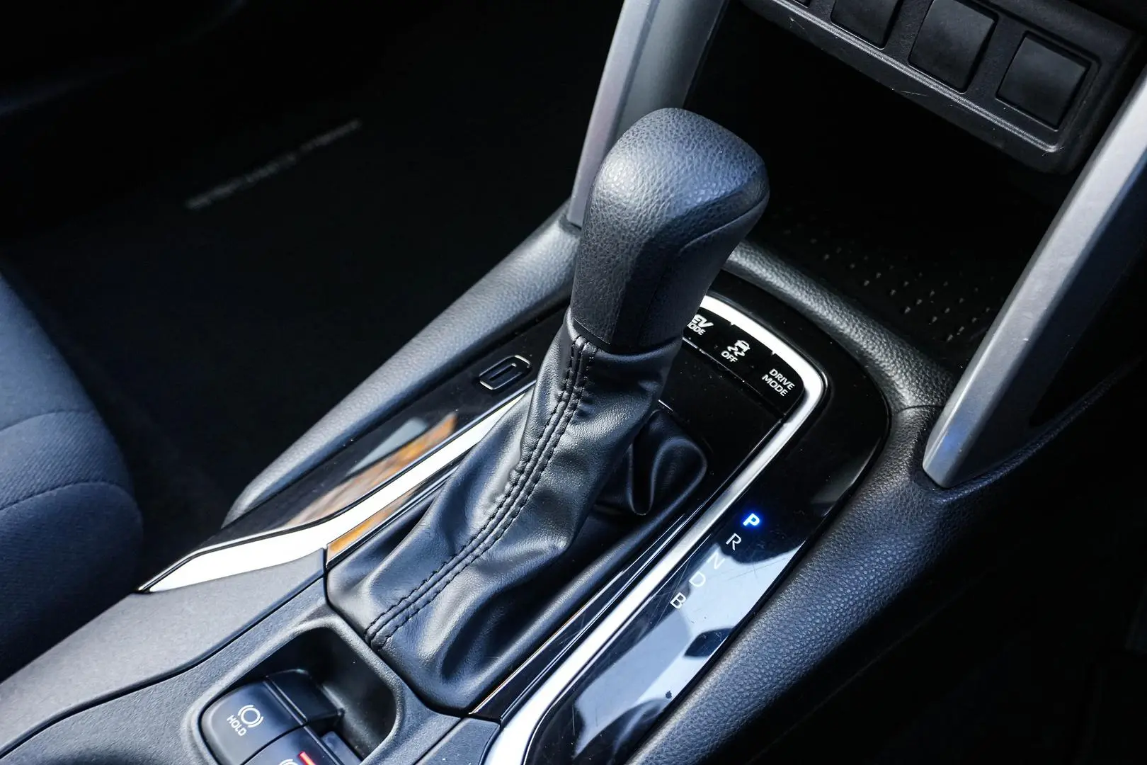 2024 Toyota Corolla Cross Gallery Image 19