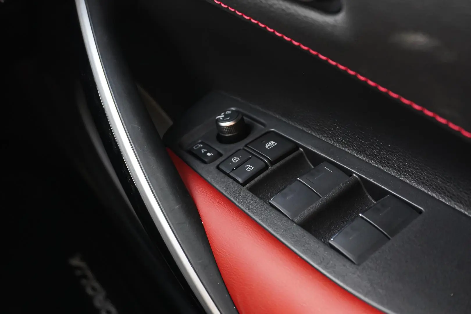 2018 Toyota Corolla Gallery Image 22