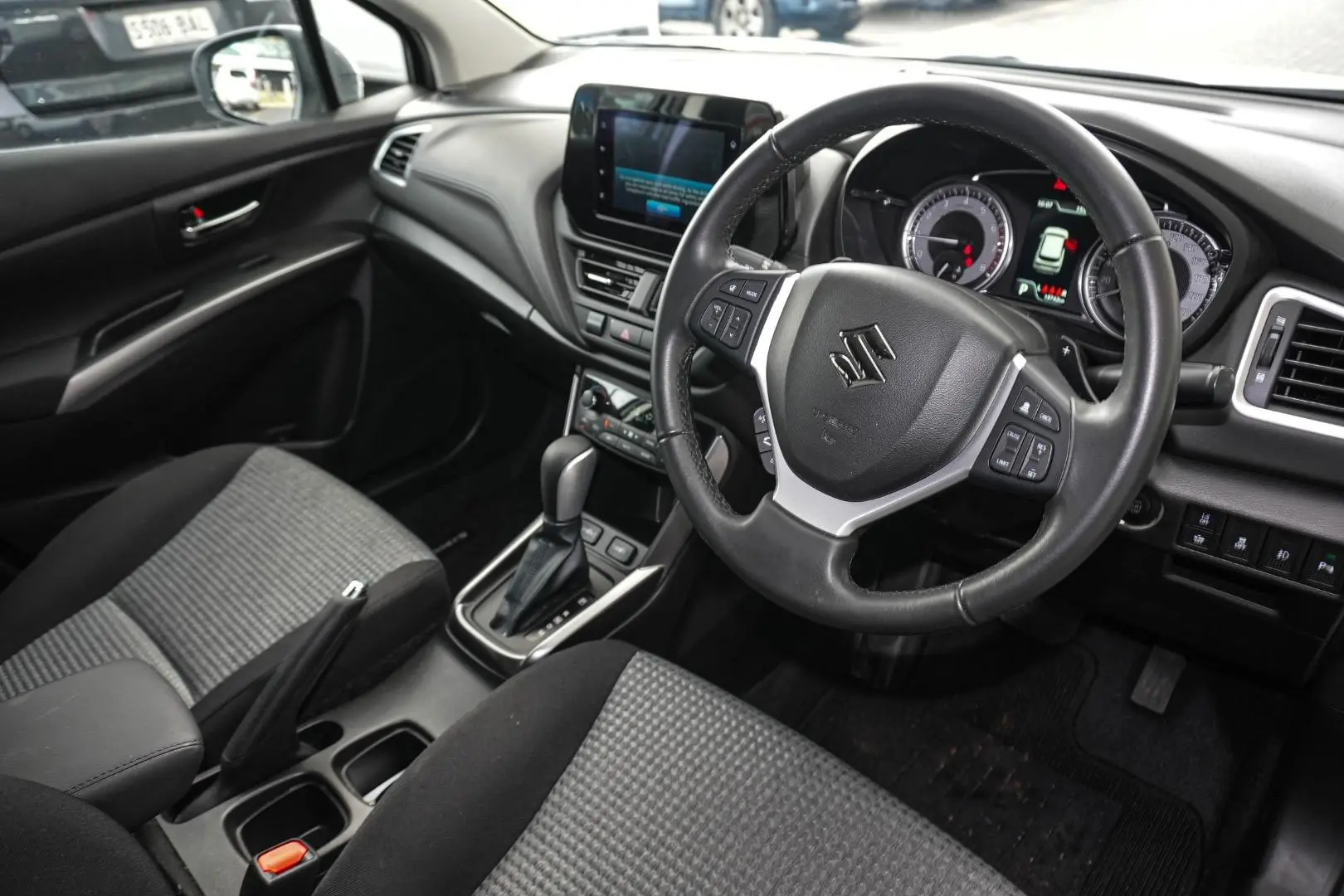 2024 Suzuki S-Cross Gallery Image 7