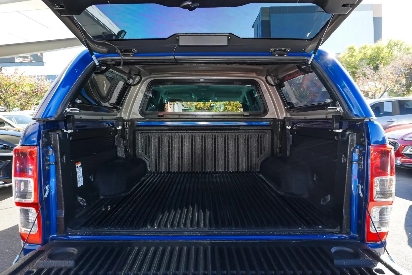 2021 Ford Ranger Gallery Image 9