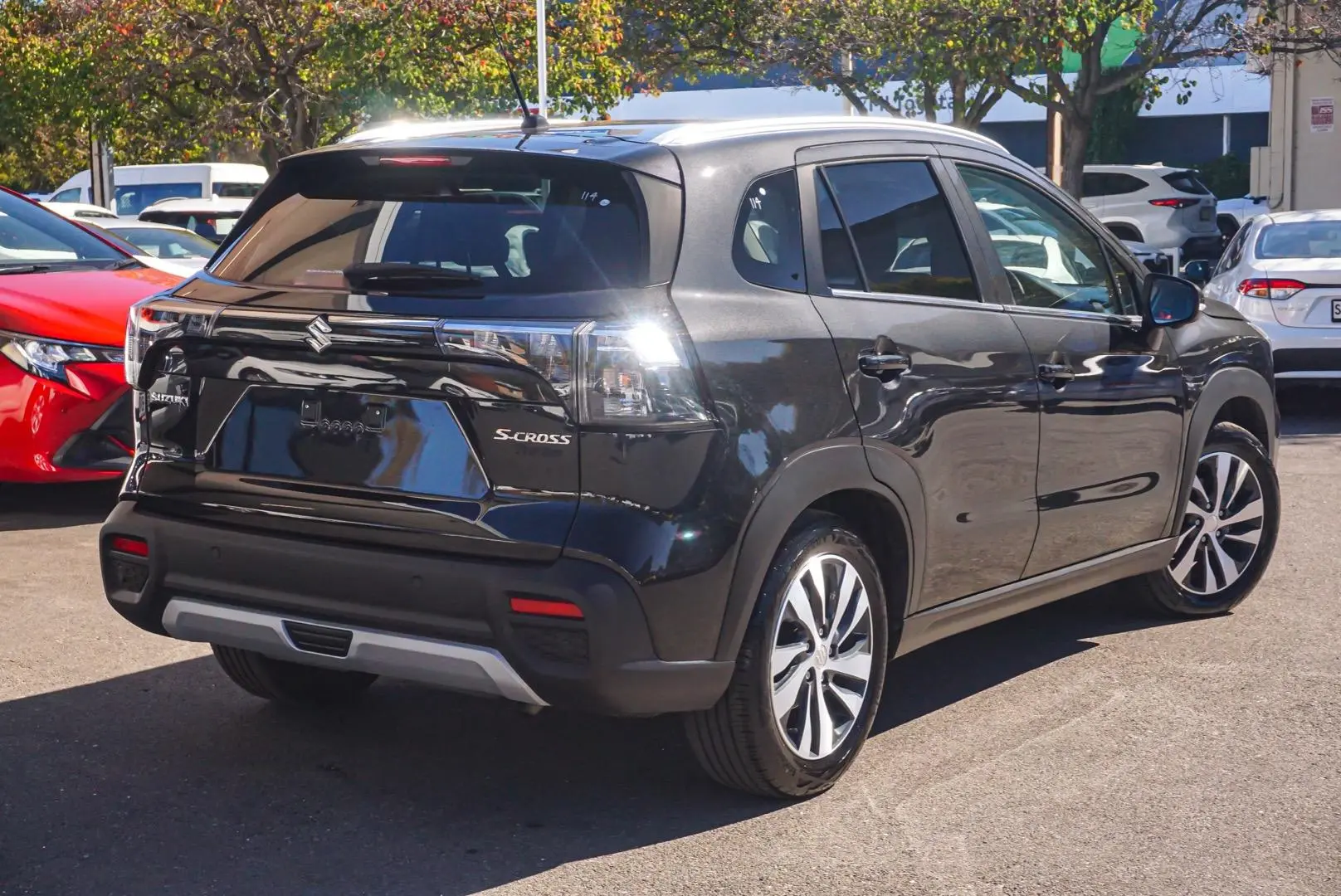 2024 Suzuki S-Cross Gallery Image 2