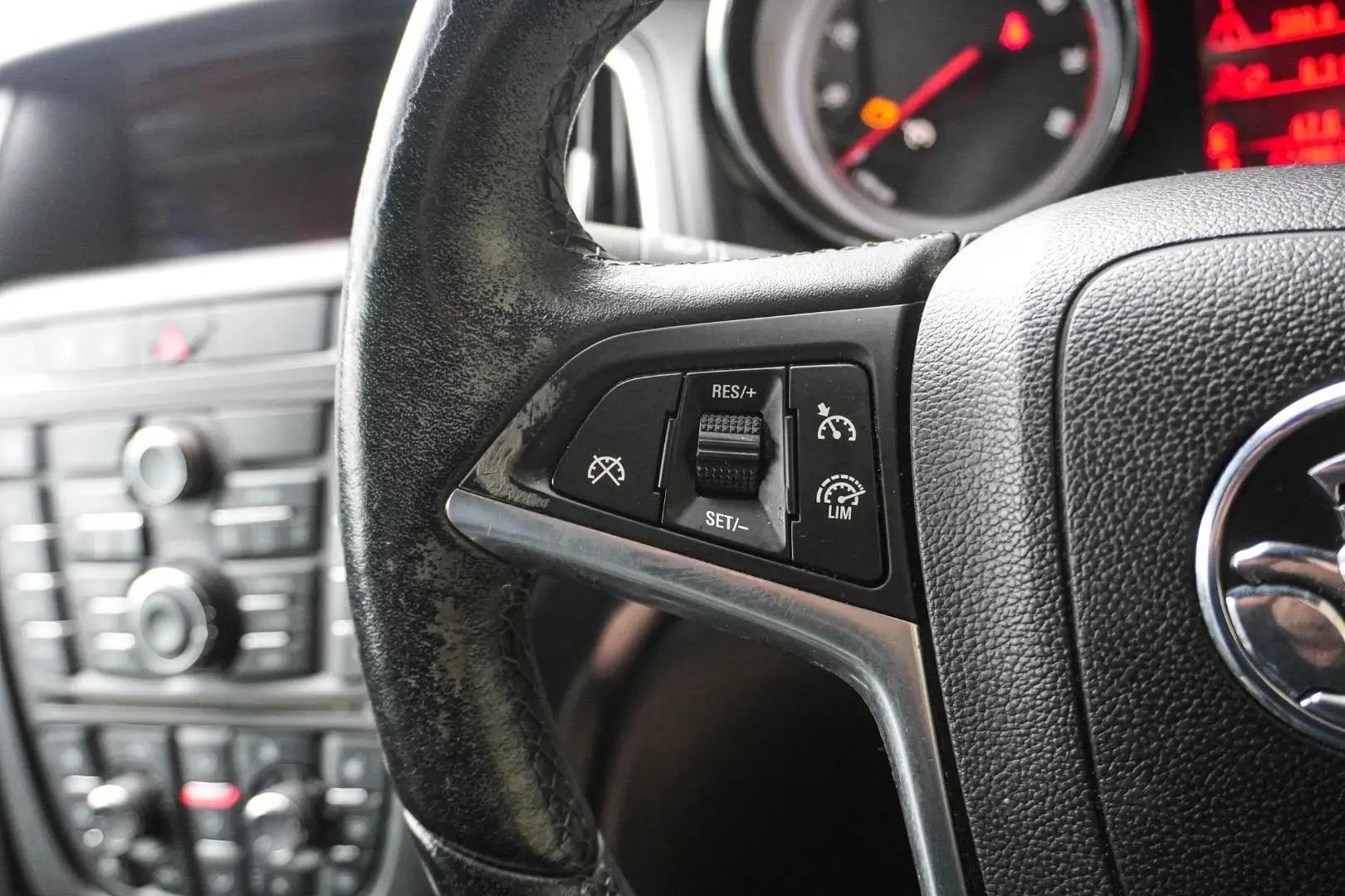 2015 Holden Cascada Gallery Image 19
