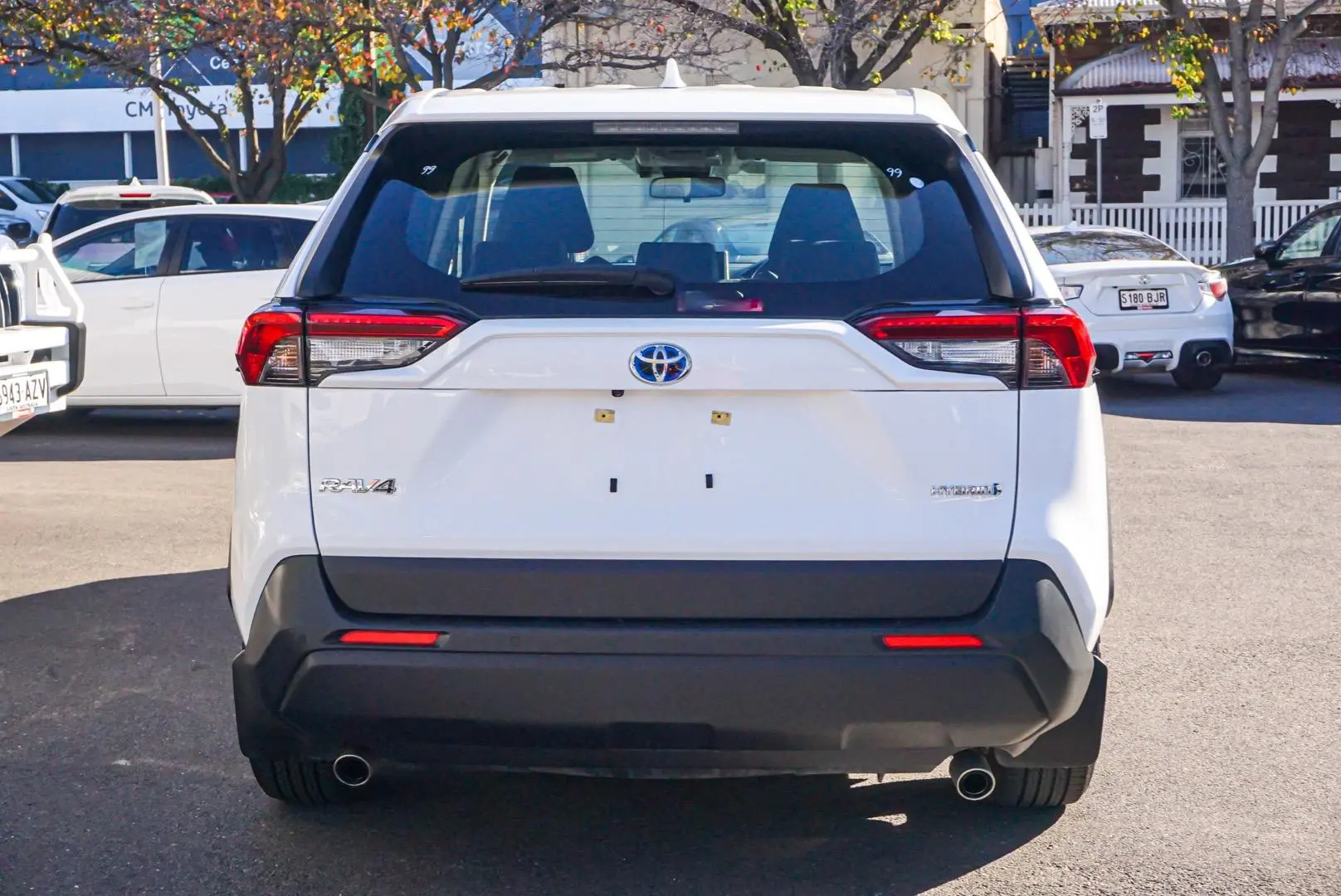 2022 Toyota RAV4 Gallery Image 5