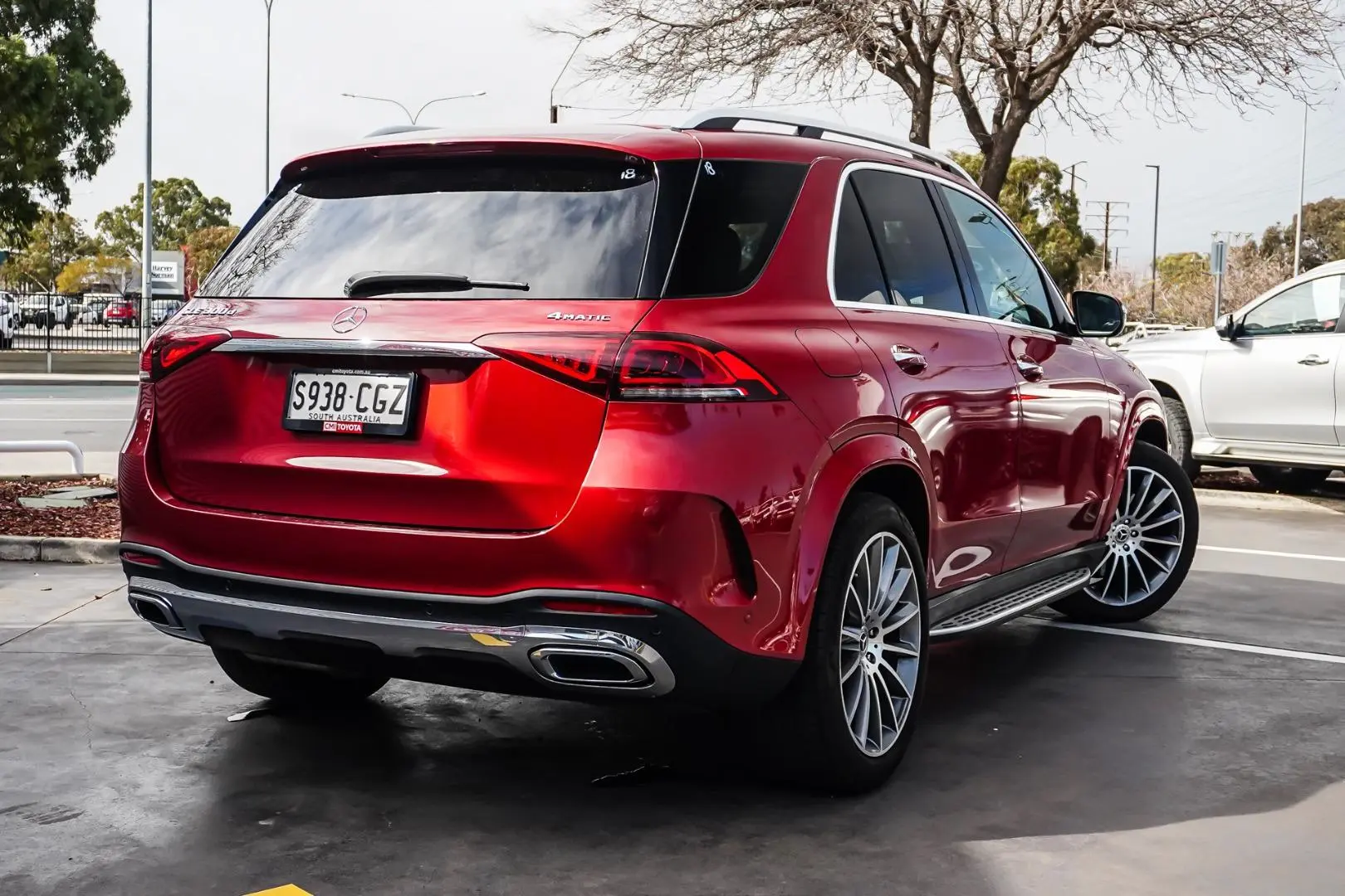2019 Mercedes-Benz GLE-Class Gallery Image 3