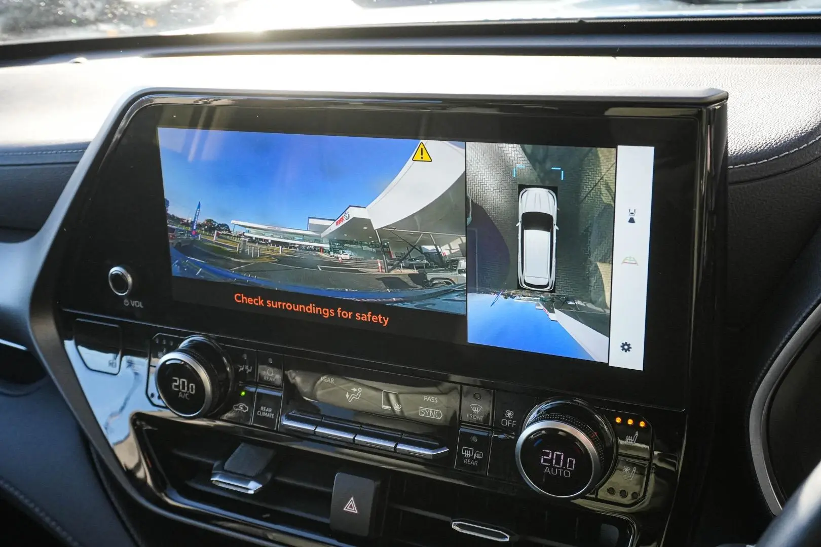 2023 Toyota Kluger Gallery Image 23