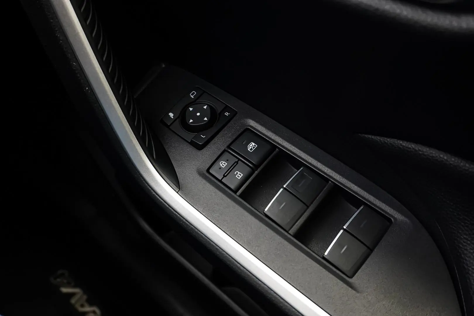 2022 Toyota RAV4 Gallery Image 21