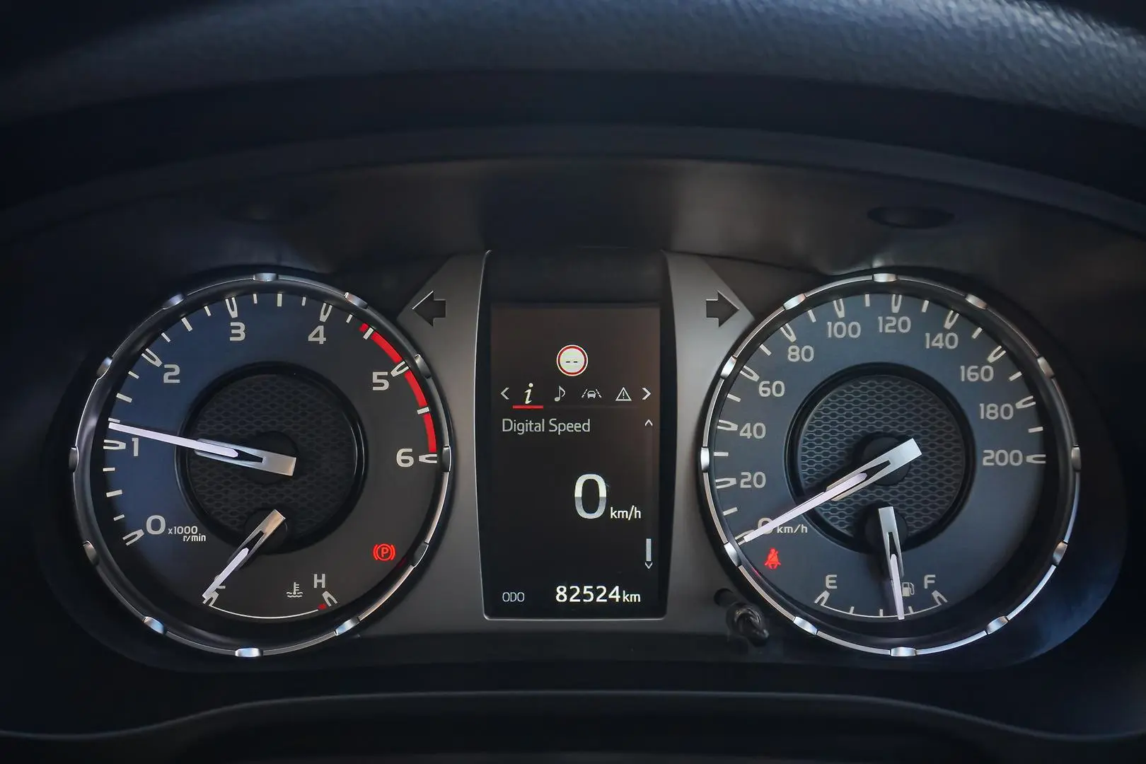 2022 Toyota Hilux Gallery Image 17