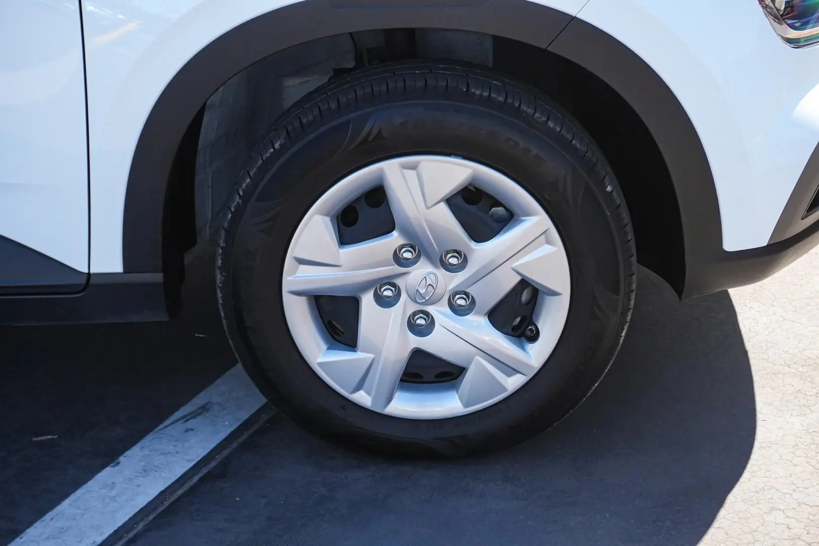 2019 Hyundai Venue Gallery Image 11