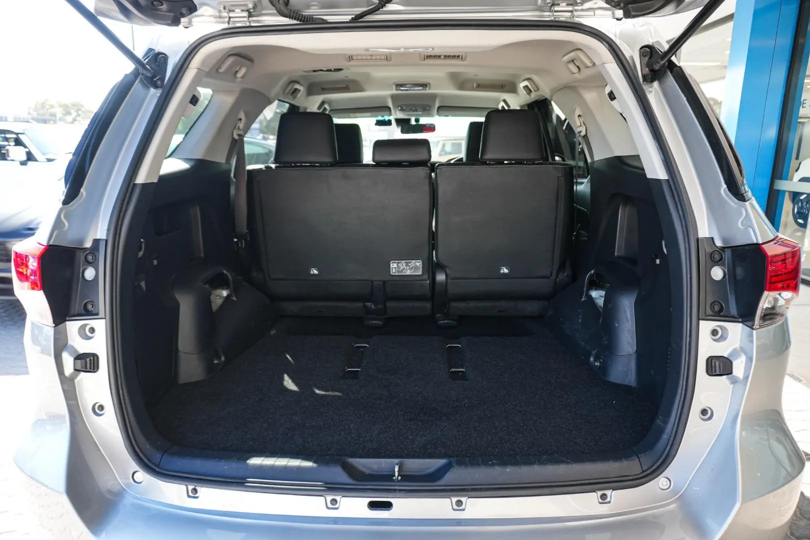 2022 Toyota Fortuner Gallery Image 11