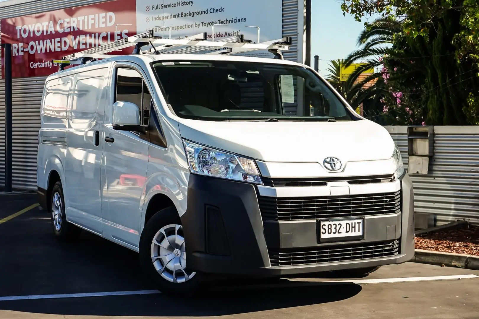 2020 Toyota Hiace Gallery Image 2