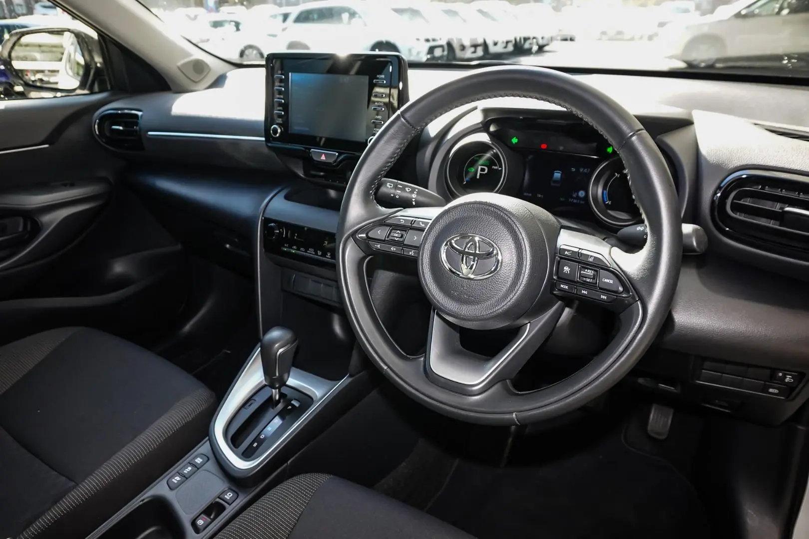 2023 Toyota Yaris Cross Gallery Image 7