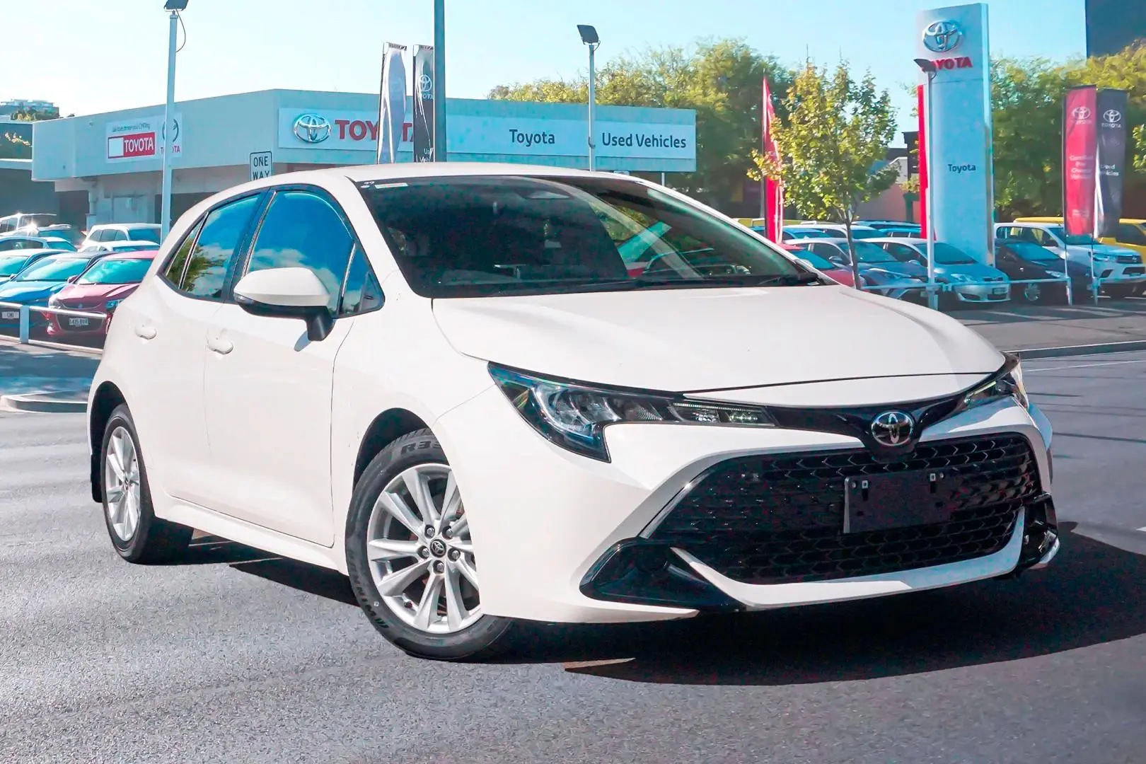 2022 Toyota Corolla Gallery Image 1