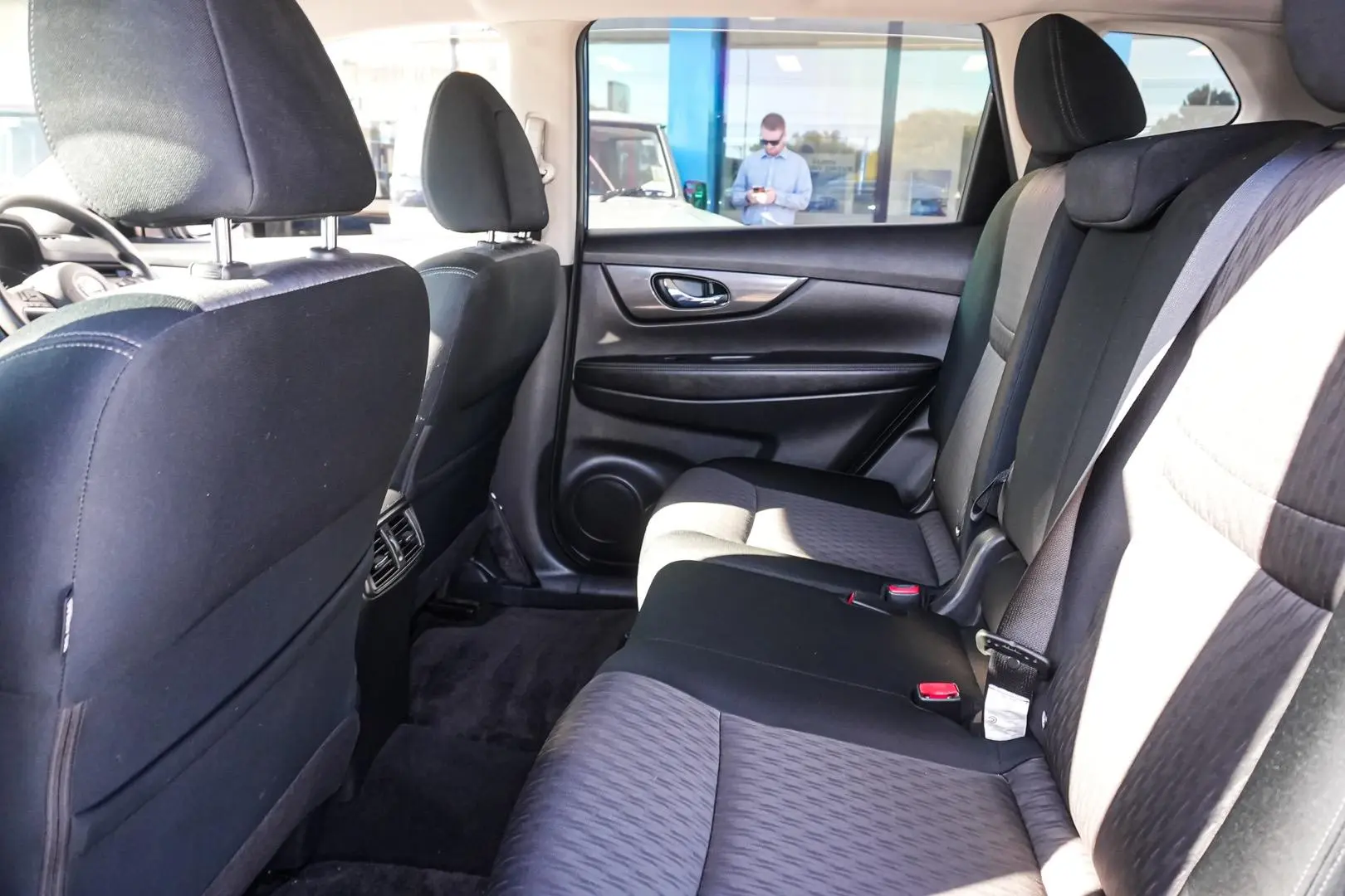 2020 Nissan X-TRAIL Gallery Image 8