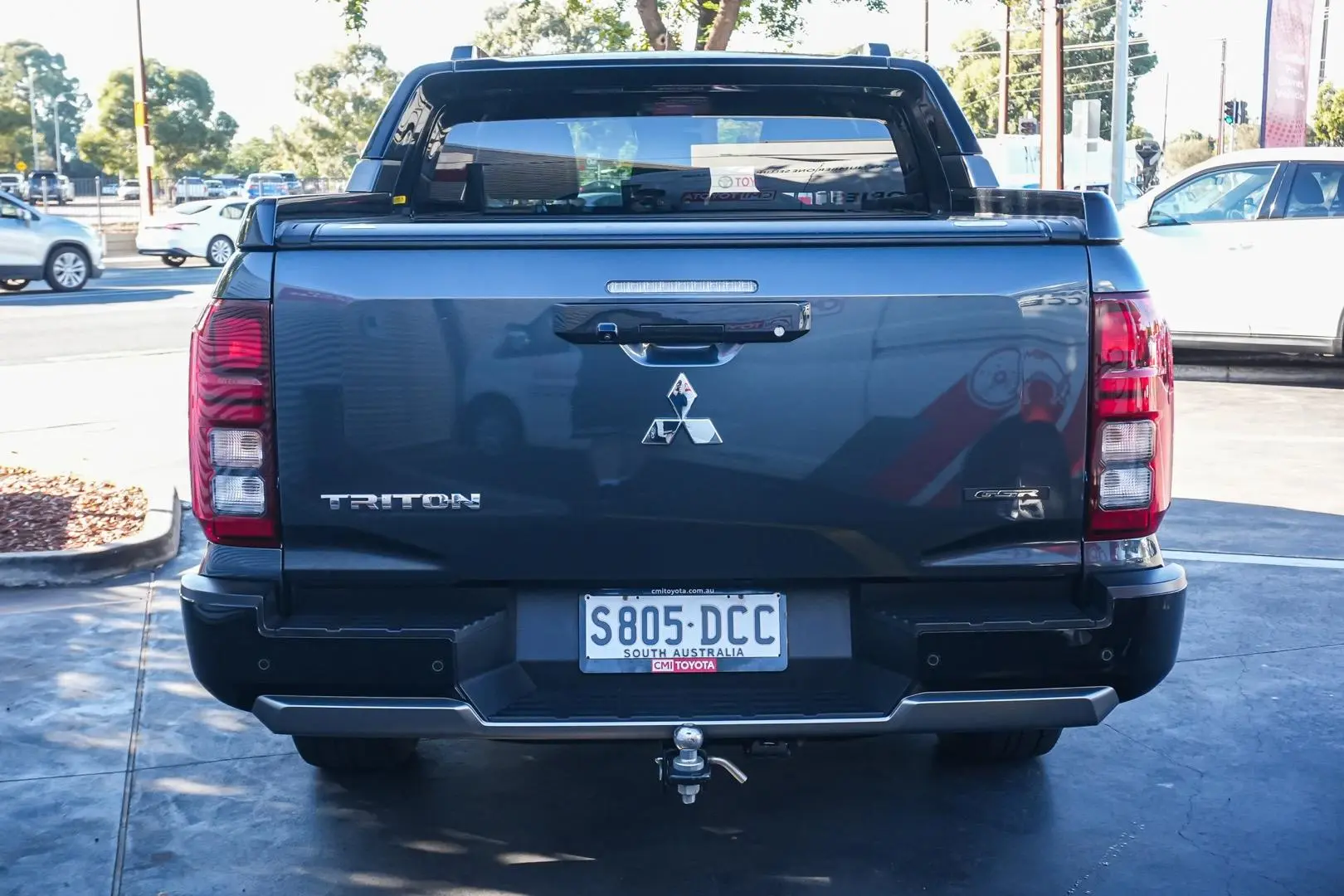 2024 Mitsubishi Triton Gallery Image 6