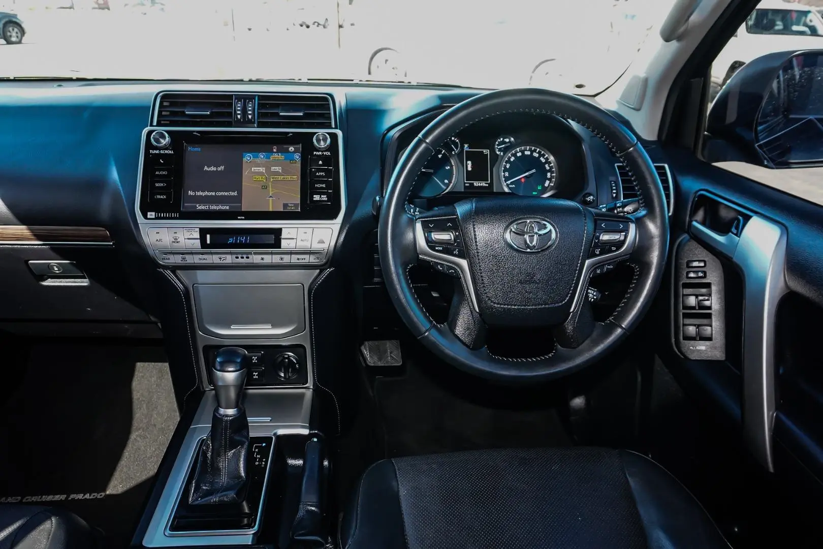 2018 Toyota Landcruiser Prado Gallery Image 9