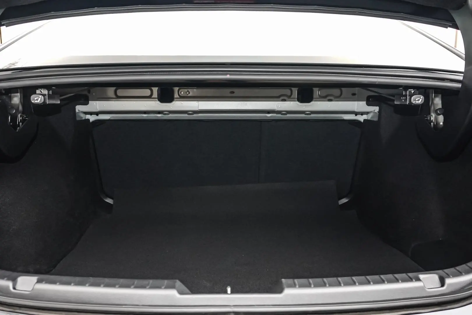 2026 Mazda 3 Gallery Image 10