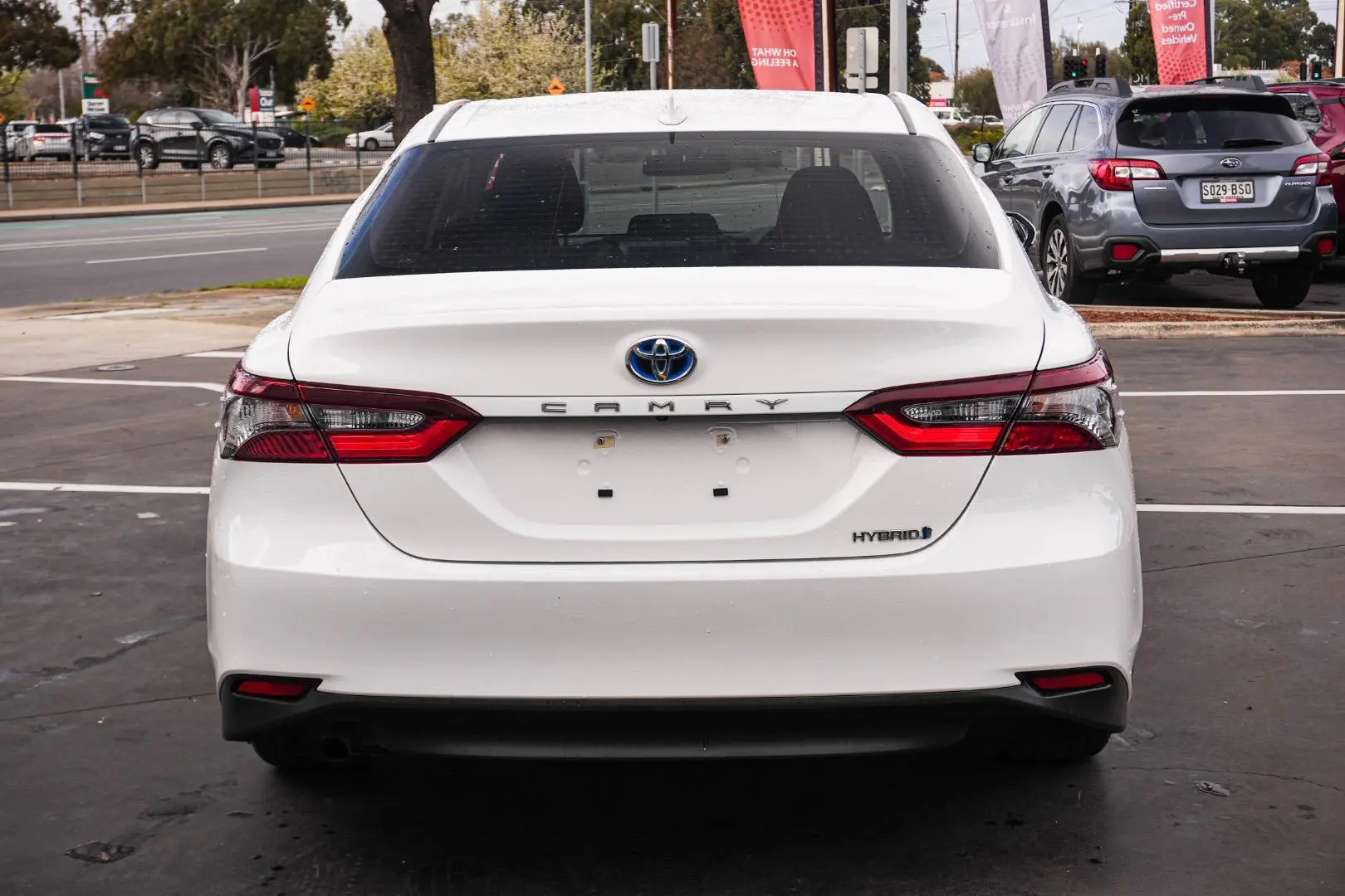 2023 Toyota Camry Gallery Image 6