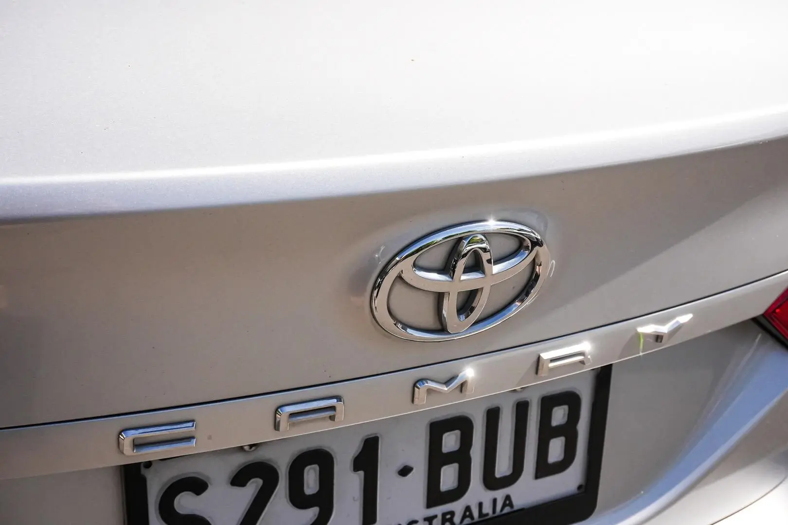 2018 Toyota Camry Gallery Image 15