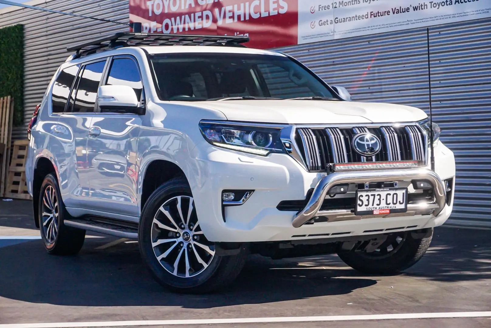 2022 Toyota Landcruiser Prado Gallery Image 1