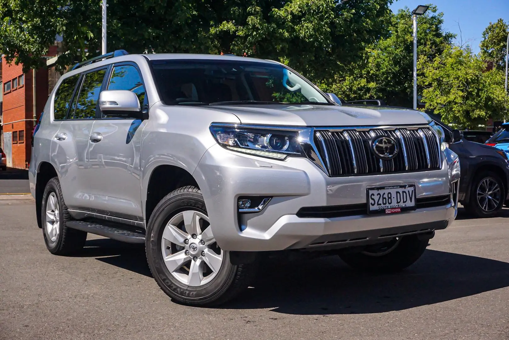 2023 Toyota Landcruiser Prado Gallery Image 2