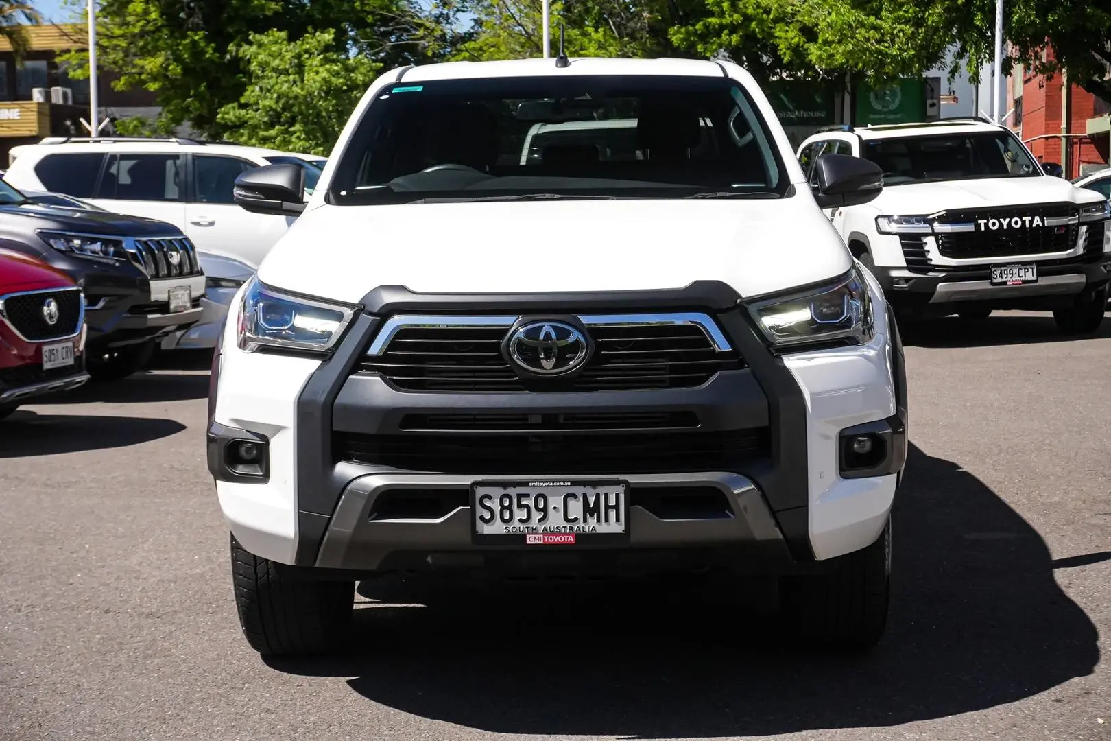 2021 Toyota Hilux Gallery Image 5