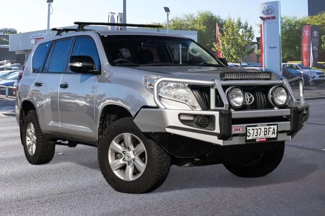 2015 Toyota Landcruiser Prado Gallery Image 1