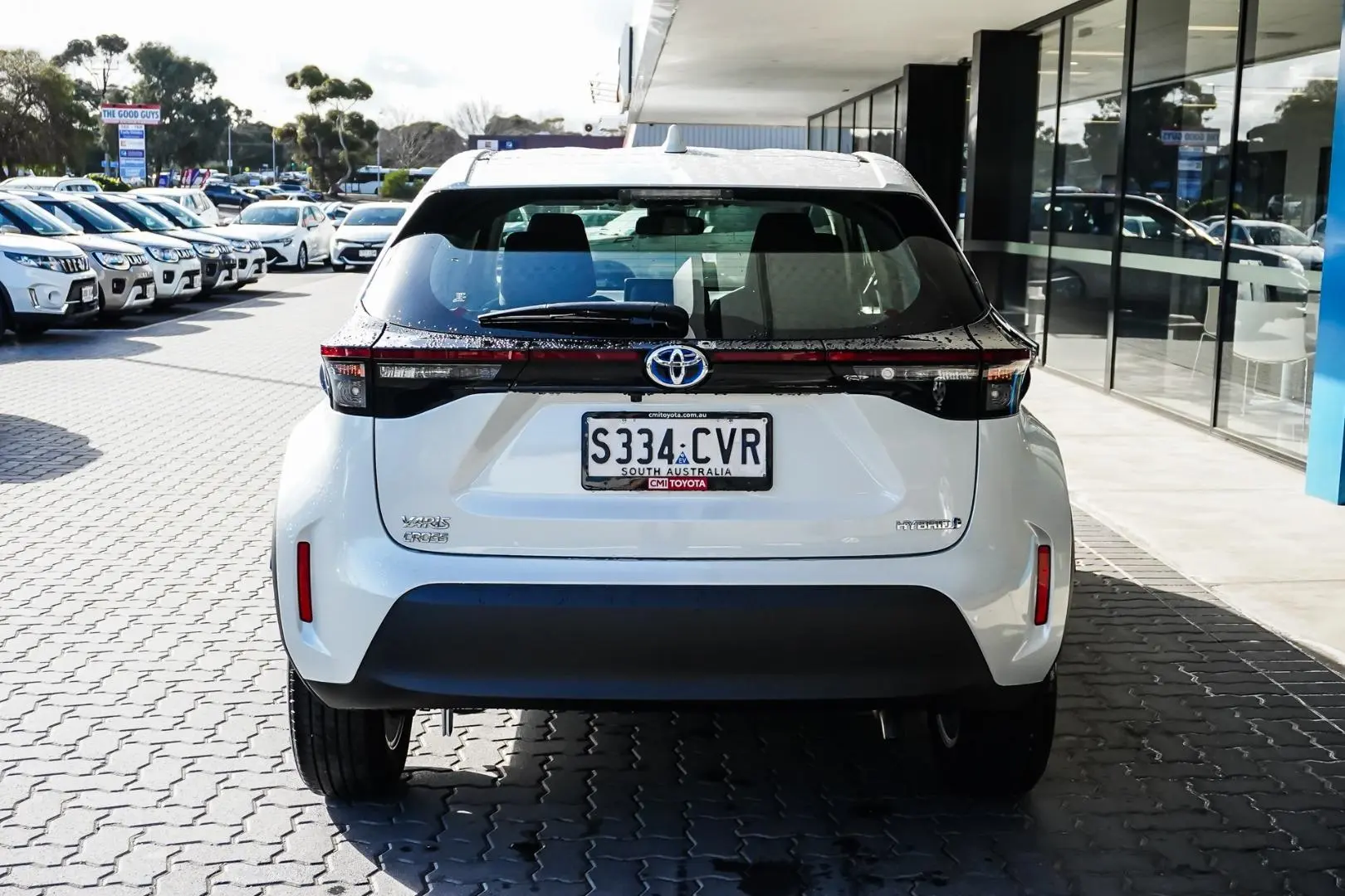 2023 Toyota Yaris Cross Gallery Image 6
