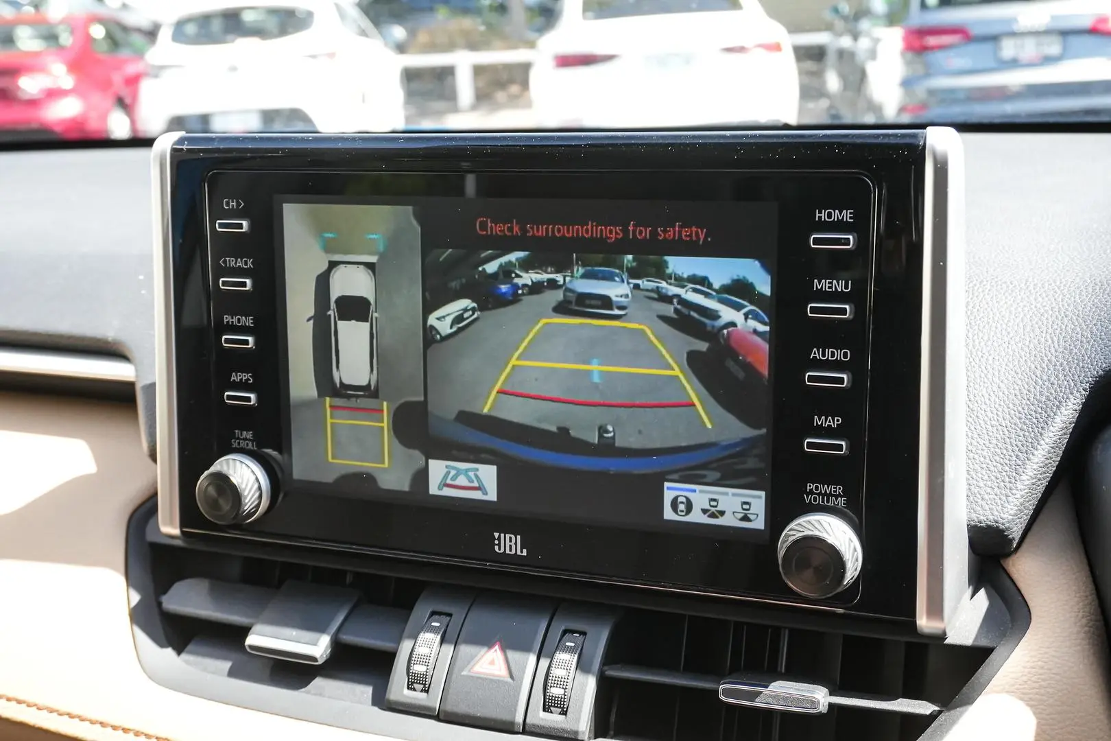 2020 Toyota RAV4 Gallery Image 22