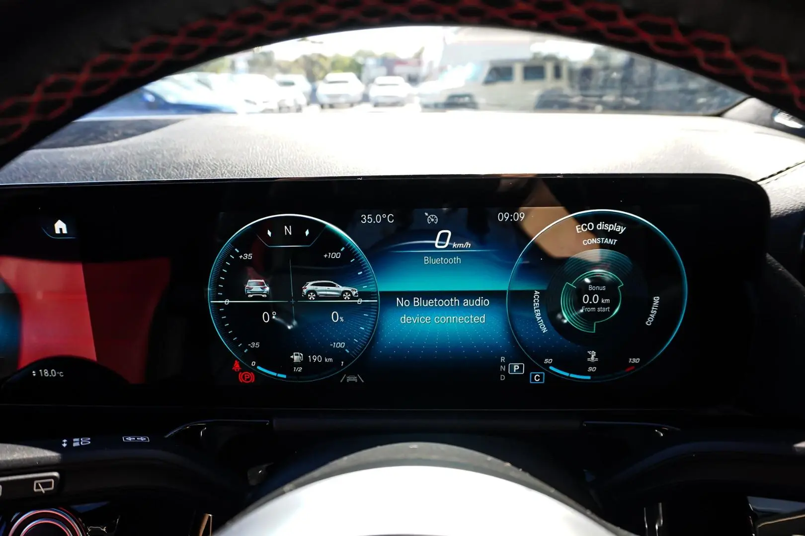 2020 Mercedes-Benz GLA-Class Gallery Image 17