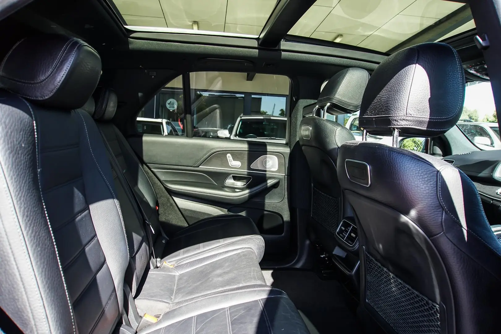 2019 Mercedes-Benz GLE-Class Gallery Image 9