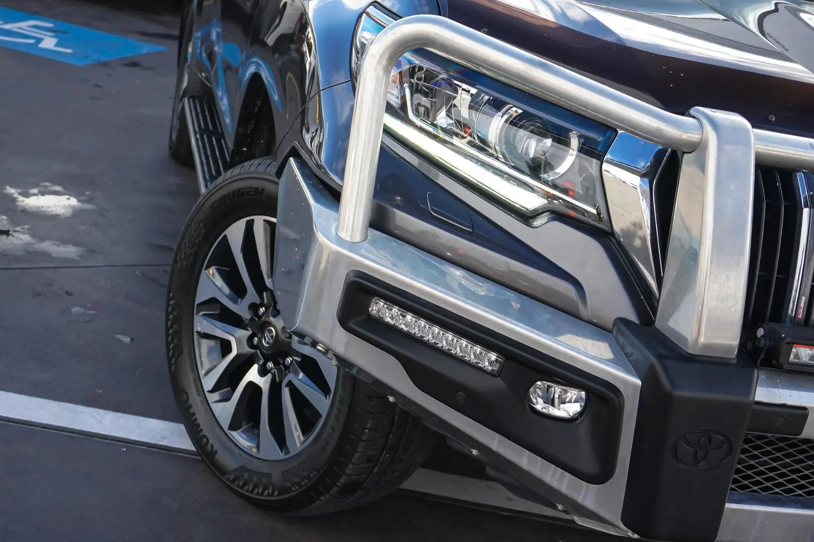 2021 Toyota Landcruiser Prado Gallery Image 12