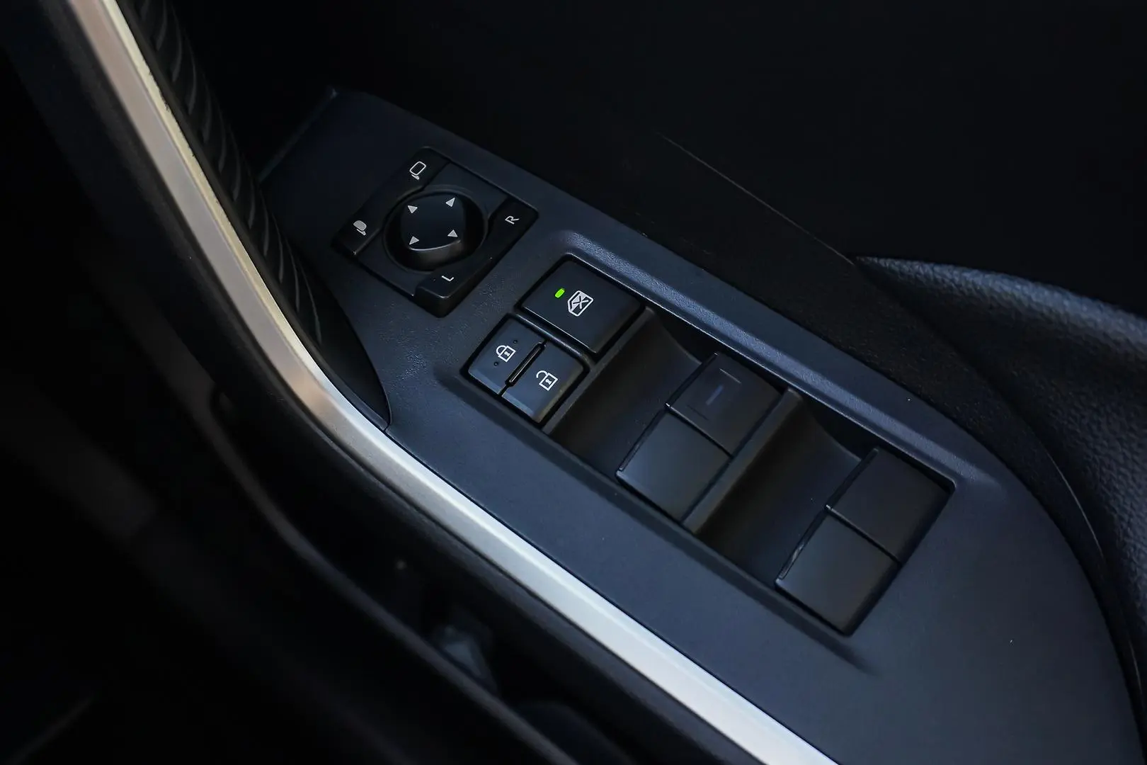 2020 Toyota RAV4 Gallery Image 22