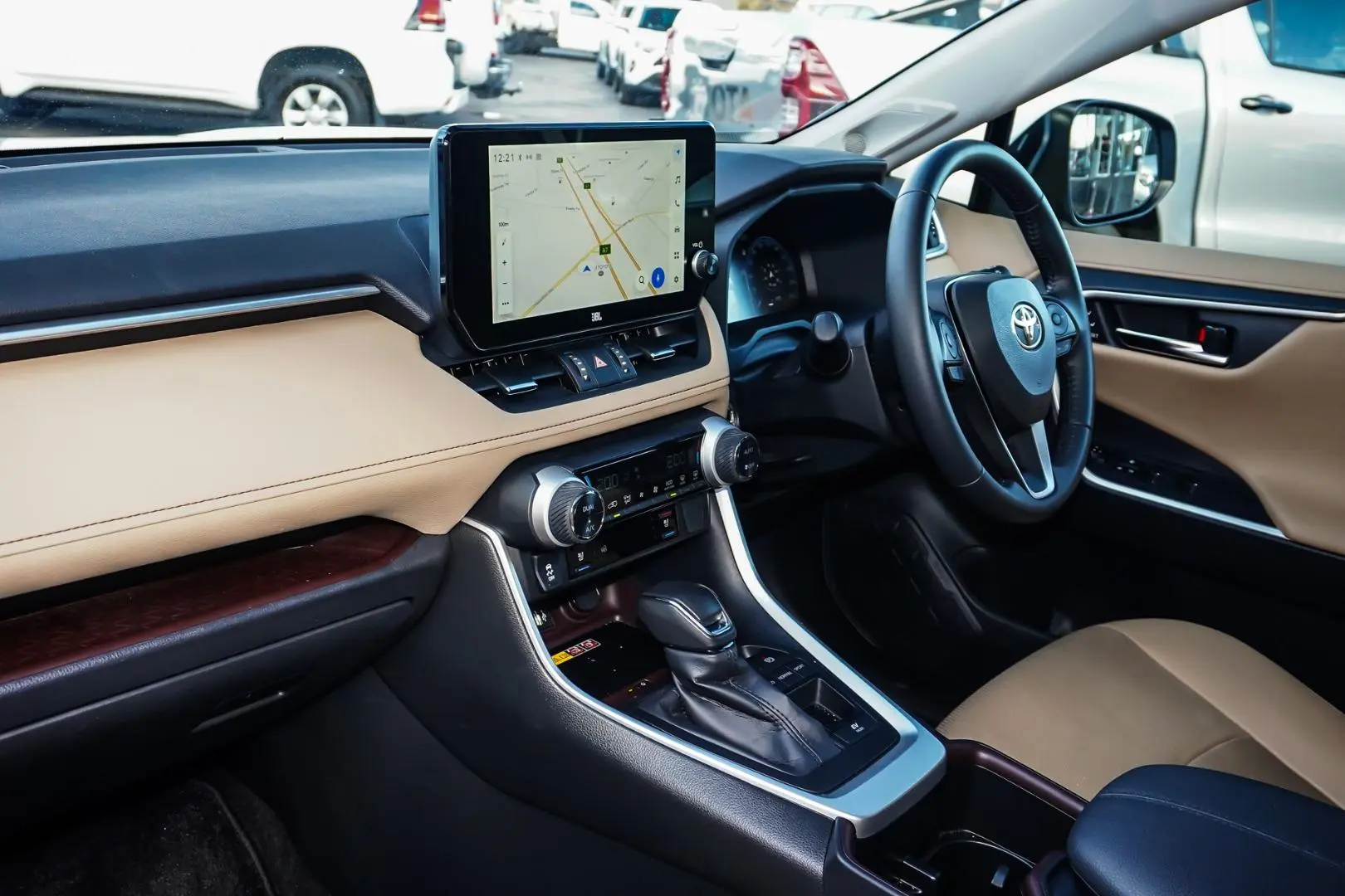 2023 Toyota RAV4 Gallery Image 11
