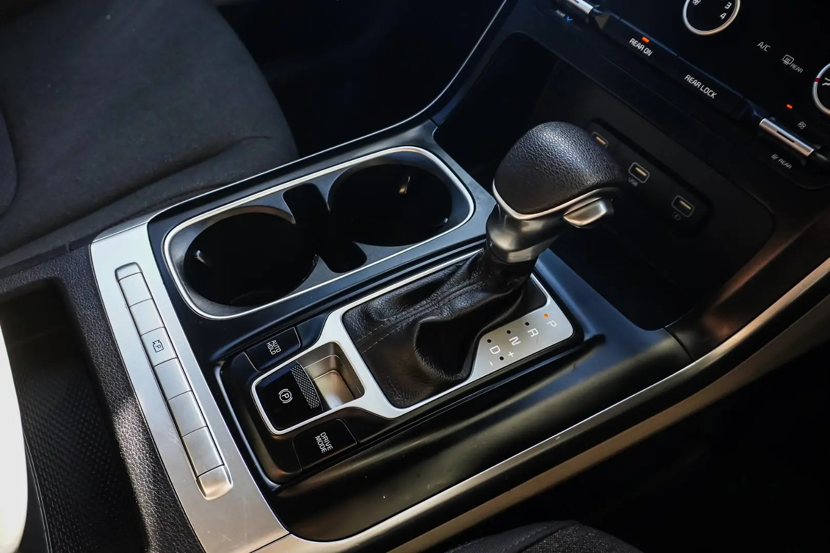 2022 Kia Carnival Gallery Image 20