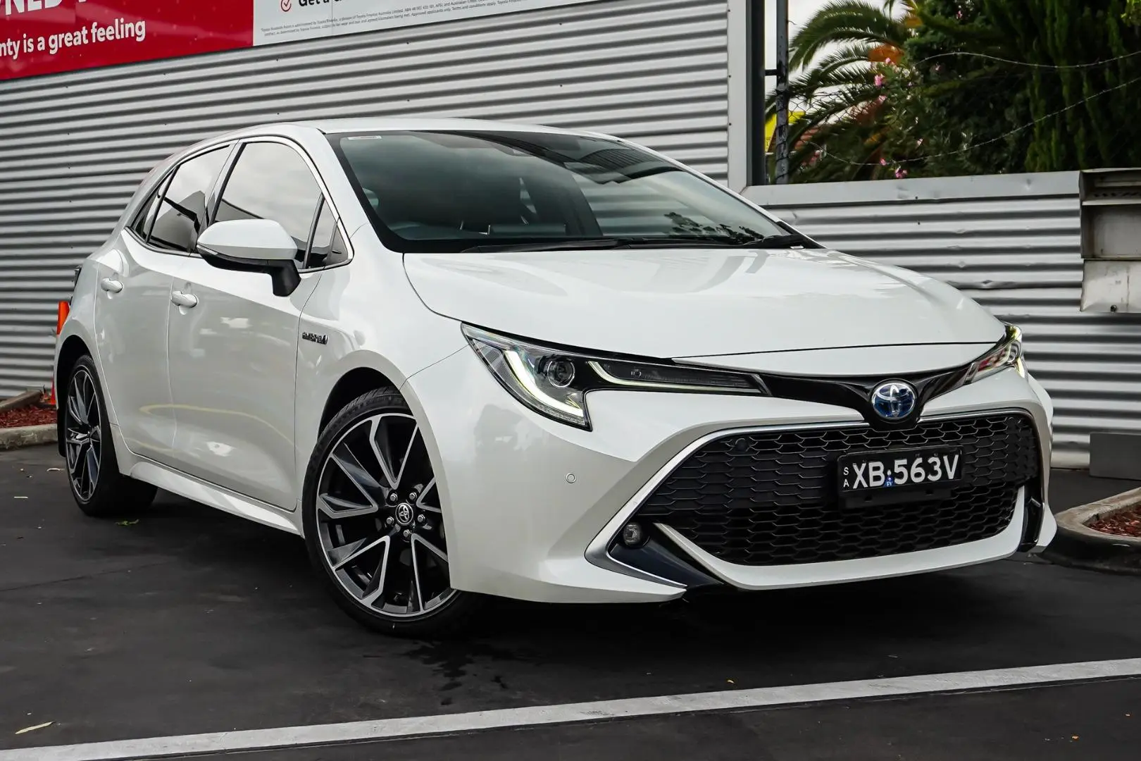 2020 Toyota Corolla Gallery Image 2