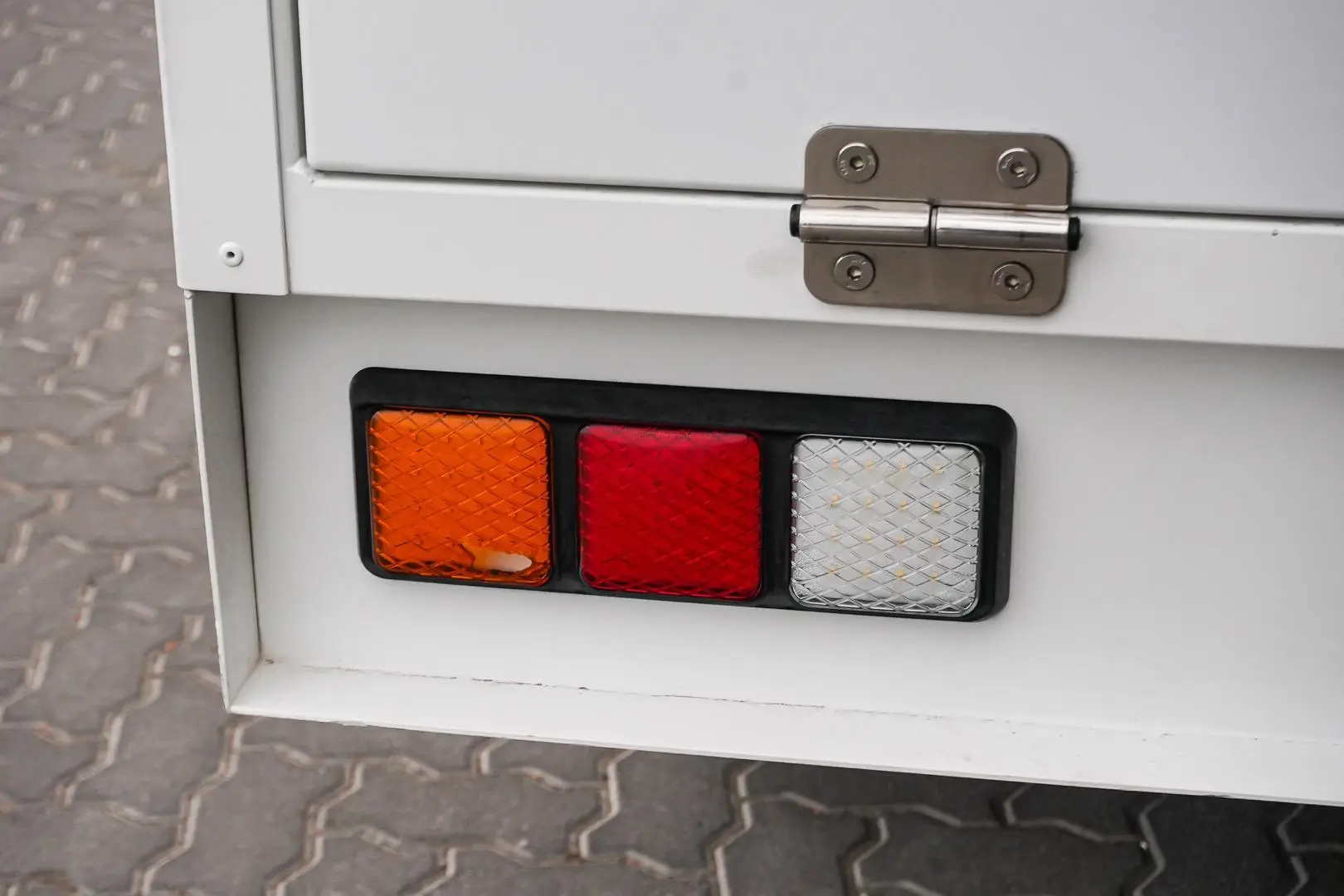 2018 Isuzu D-MAX Gallery Image 8