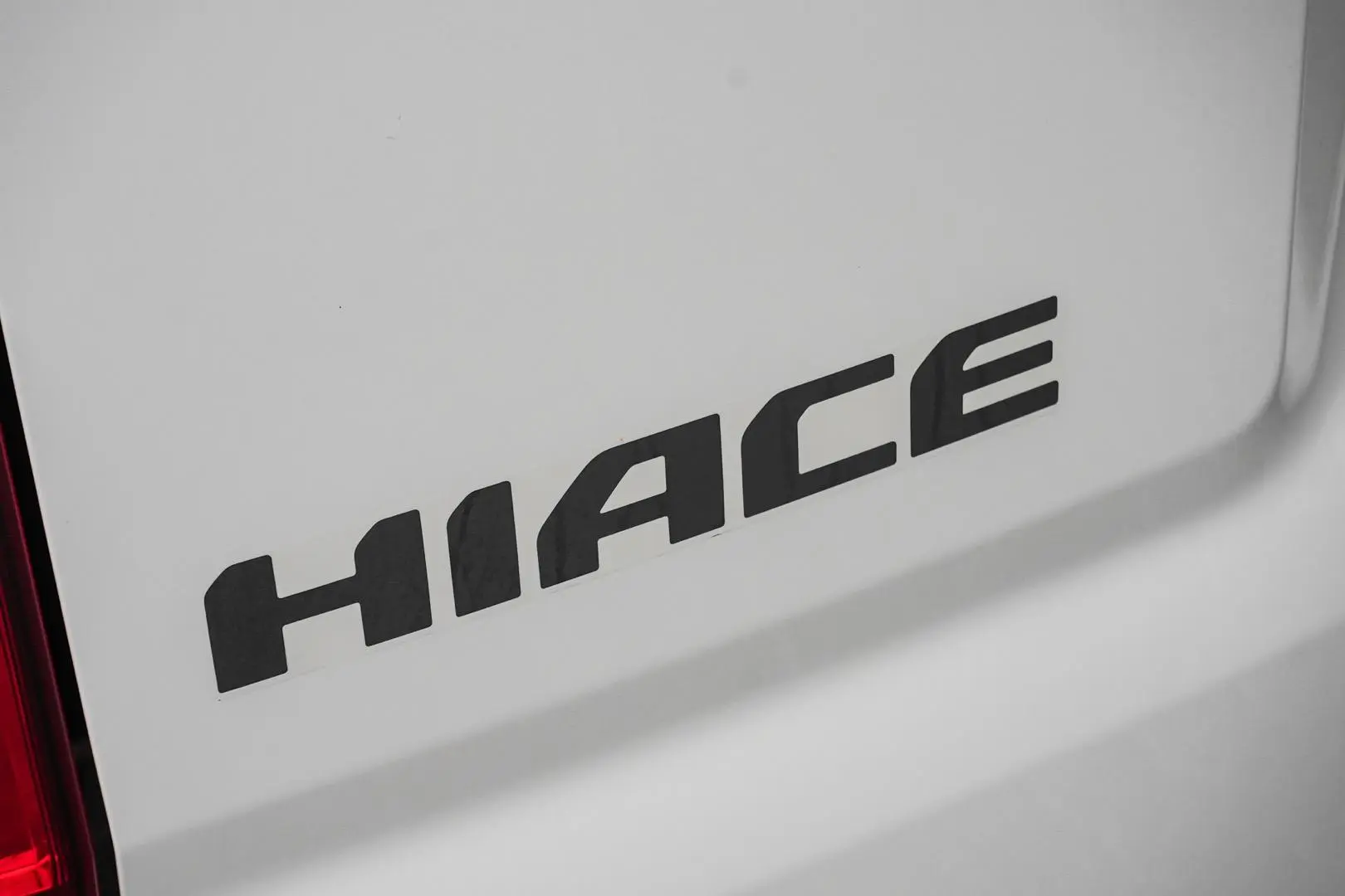 2020 Toyota Hiace Gallery Image 11