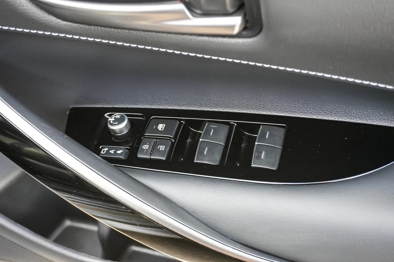 2023 Toyota Corolla Gallery Image 15