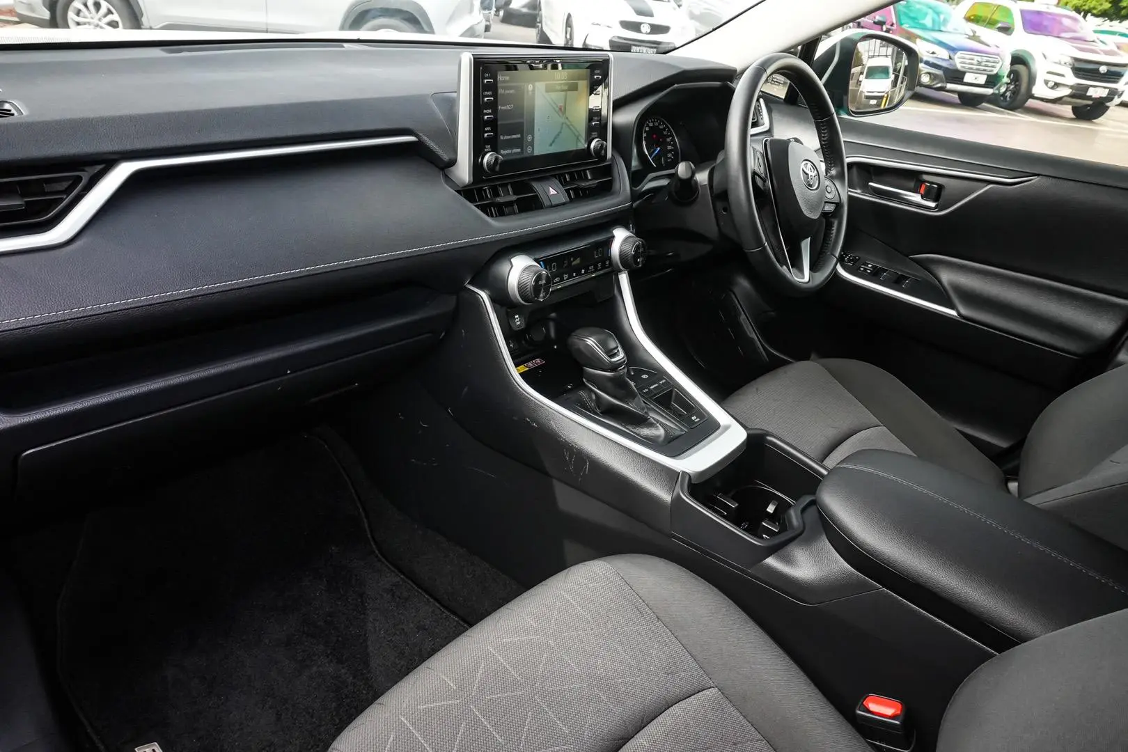 2021 Toyota RAV4 Gallery Image 10