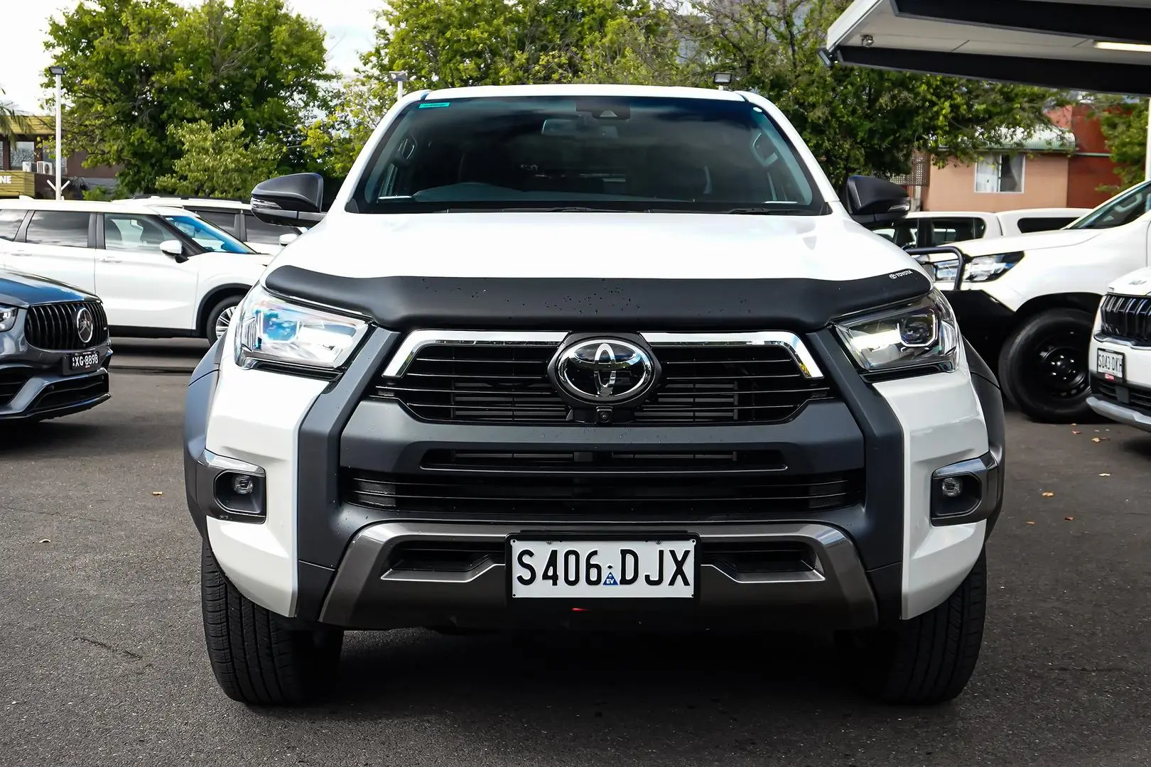 2025 Toyota Hilux Gallery Image 5