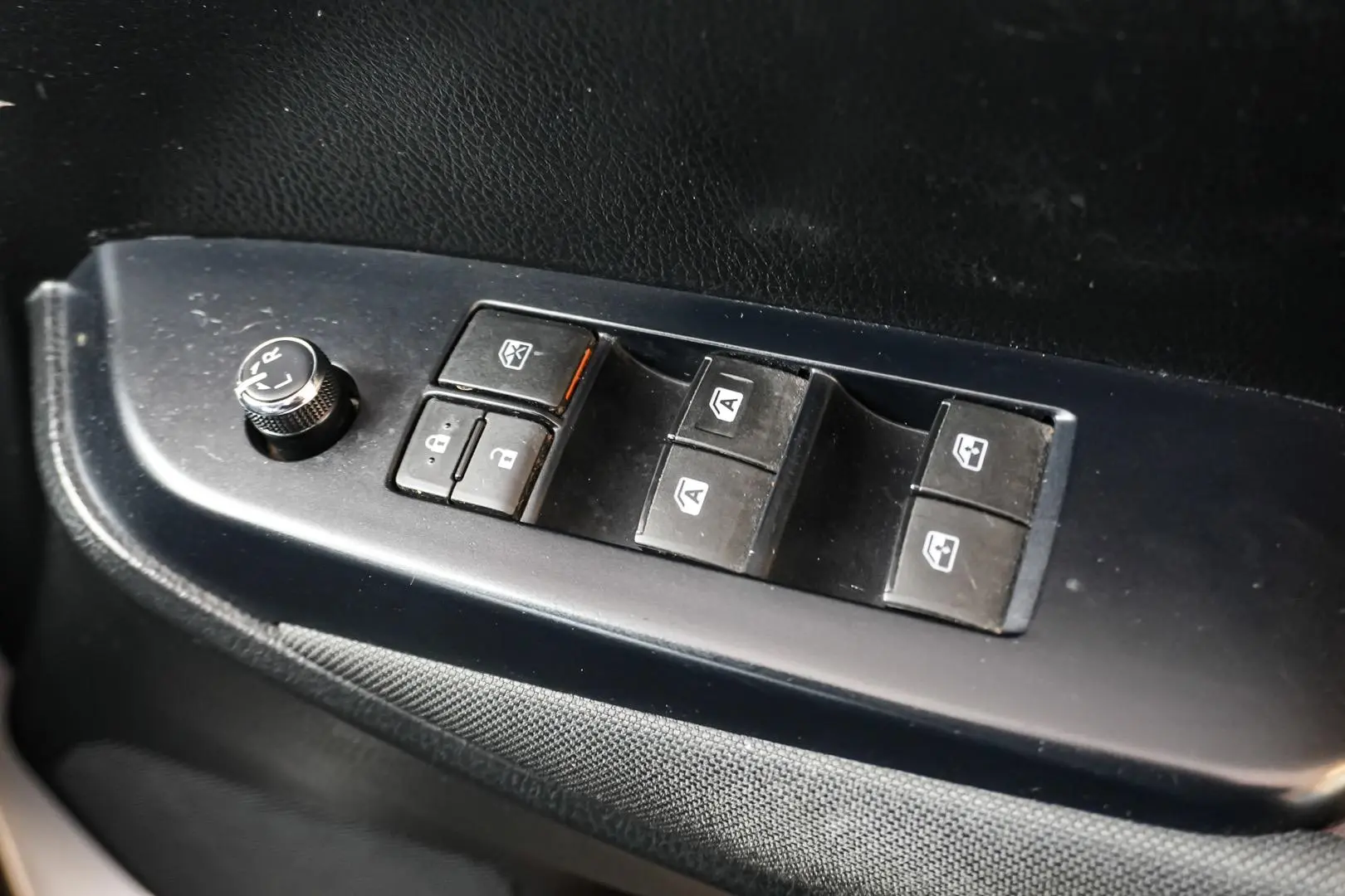 2016 Toyota Kluger Gallery Image 19