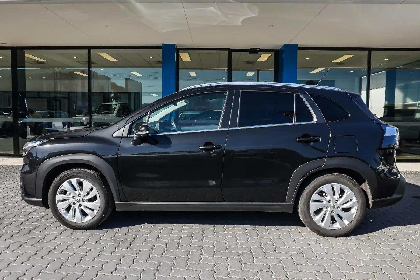 2024 Suzuki S-Cross Gallery Image 4