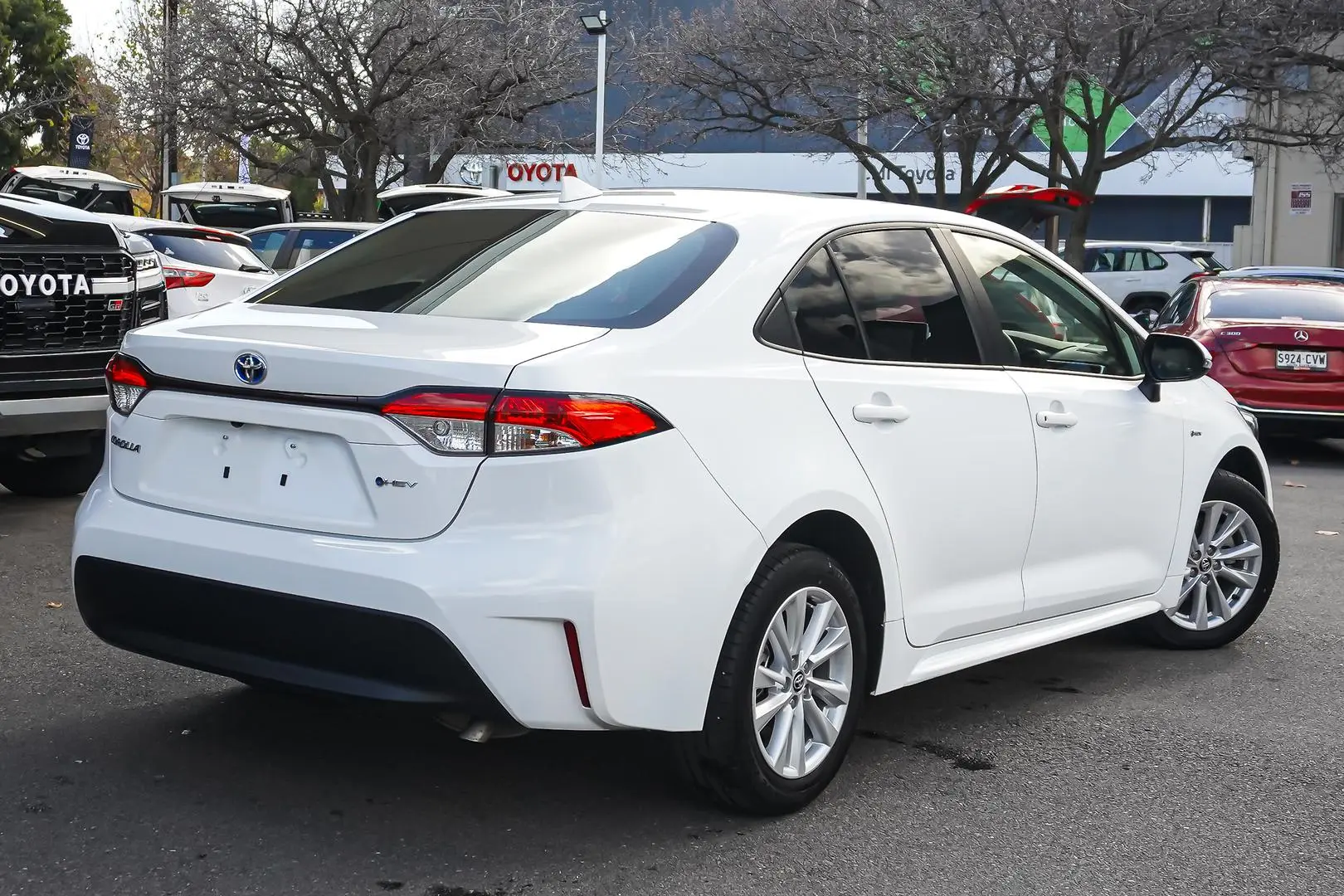 2025 Toyota Corolla Gallery Image 3