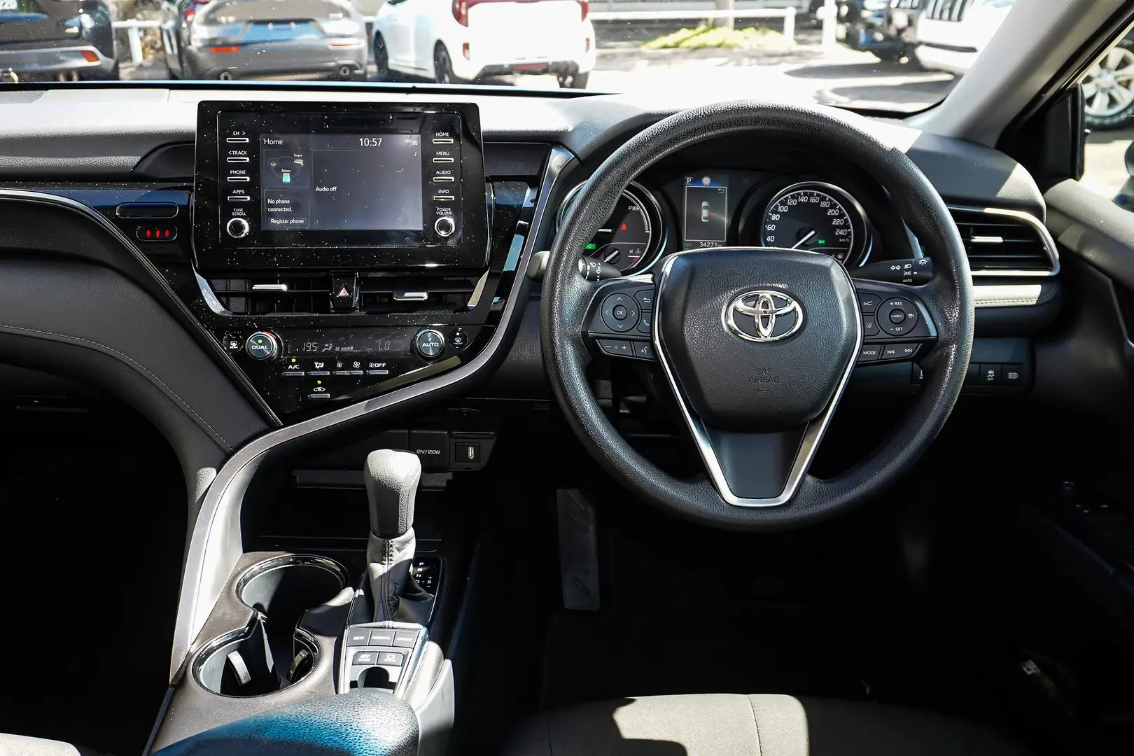 2024 Toyota Camry Gallery Image 8