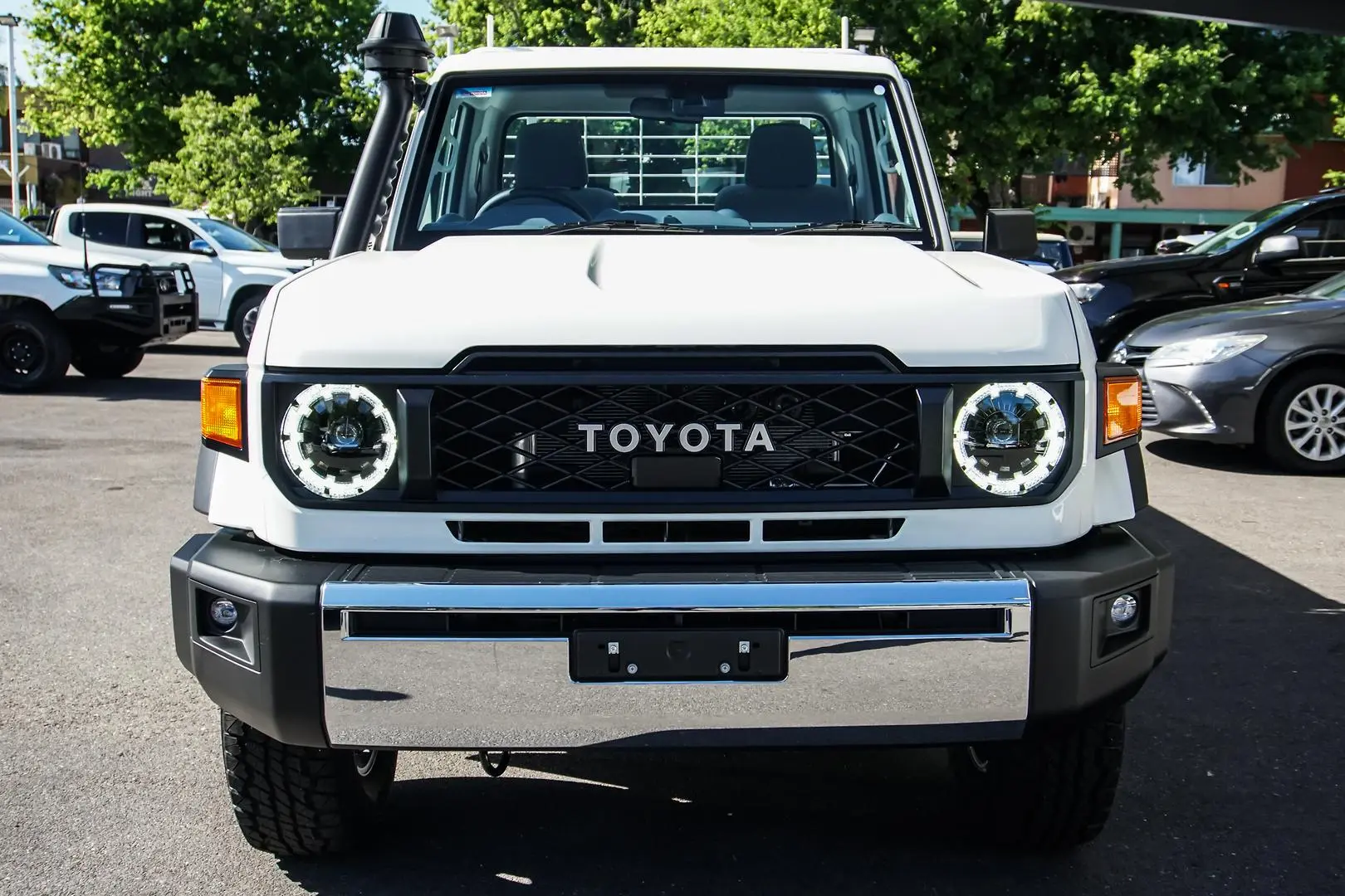 2024 Toyota Landcruiser Gallery Image 4