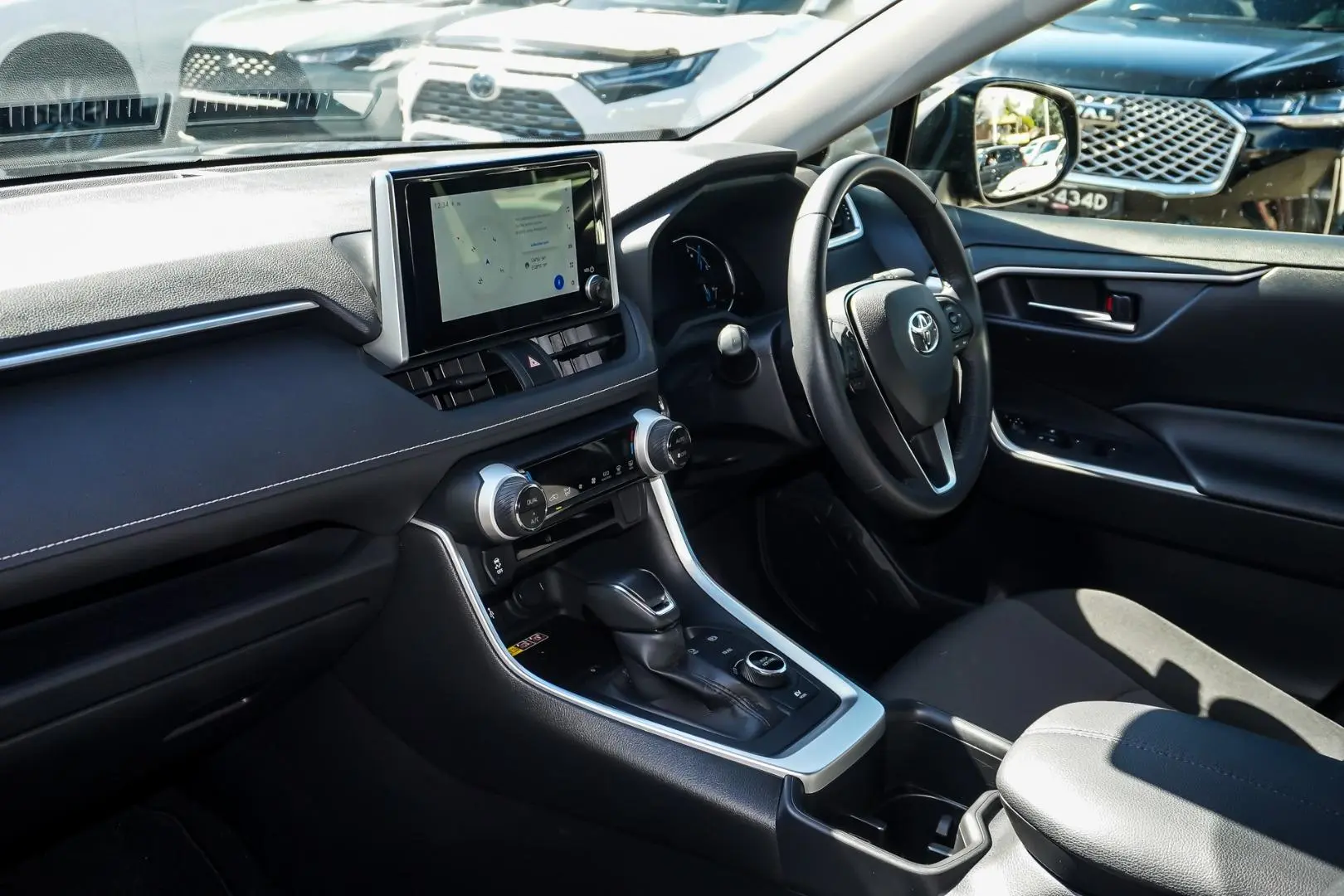 2023 Toyota RAV4 Gallery Image 10