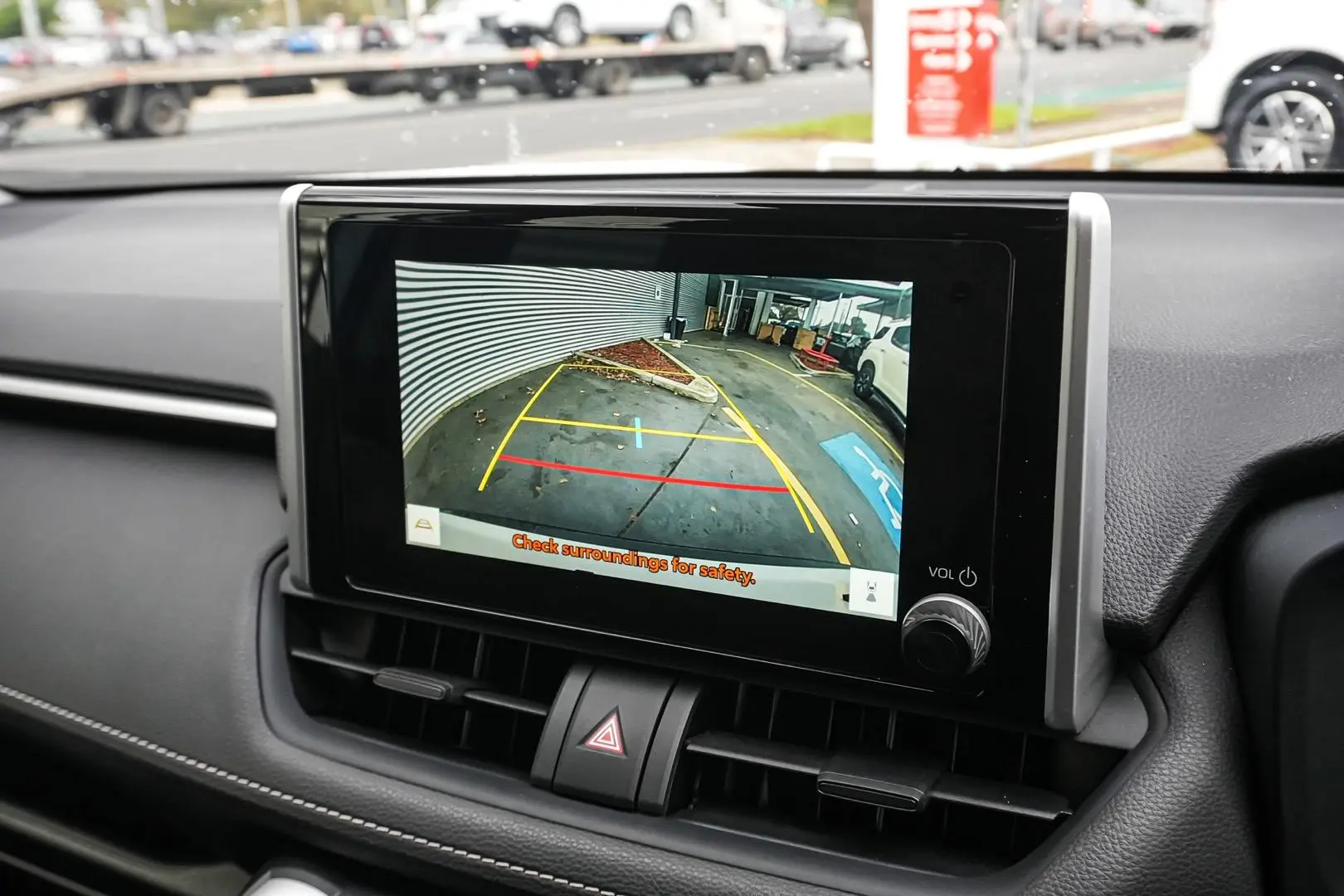 2024 Toyota RAV4 Gallery Image 22