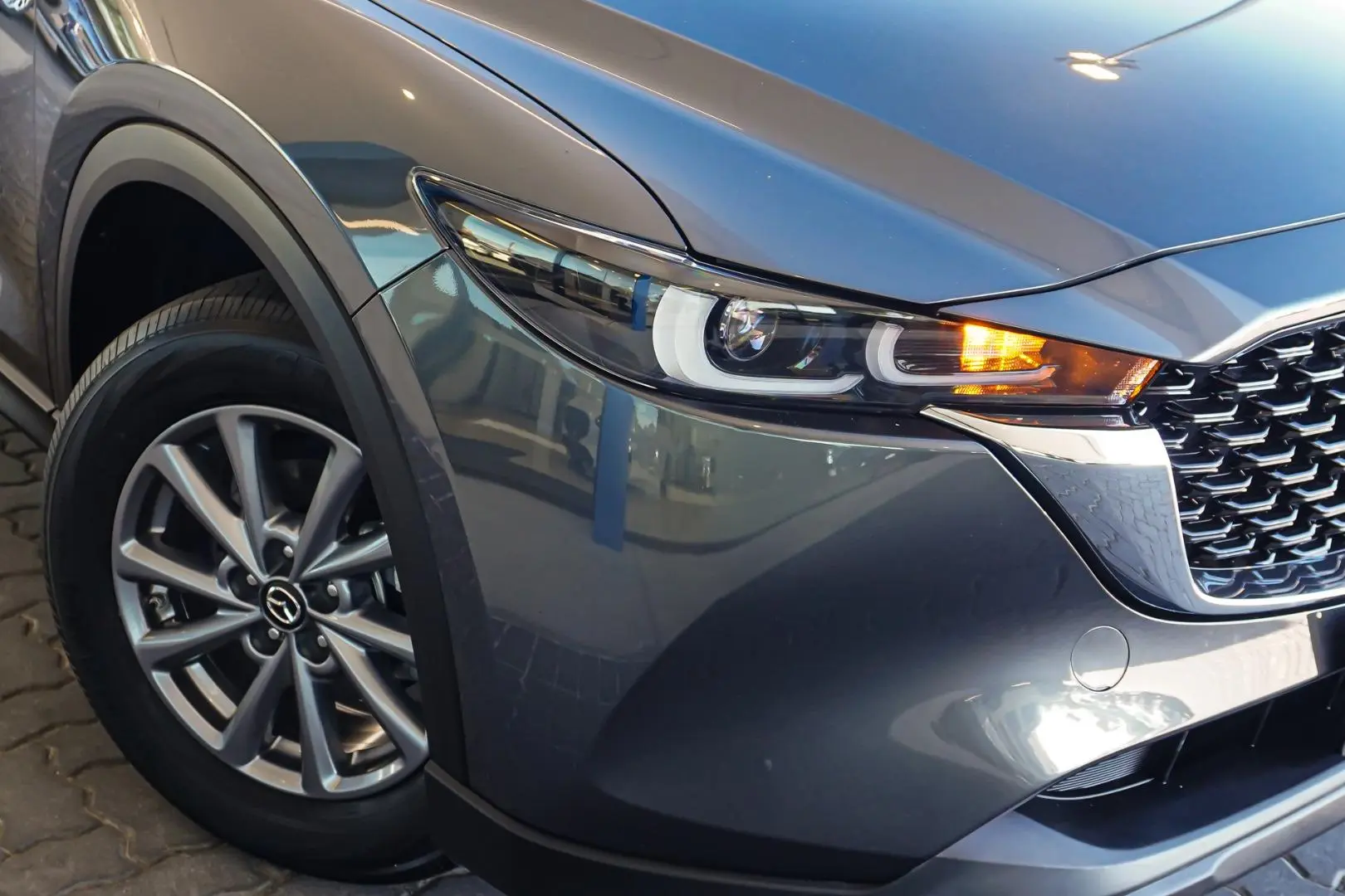 2024 Mazda CX-5 Gallery Image 12